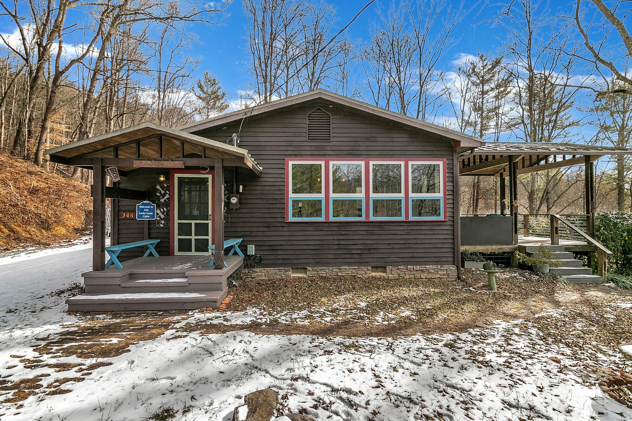 346 Lucky Lane Property Photo