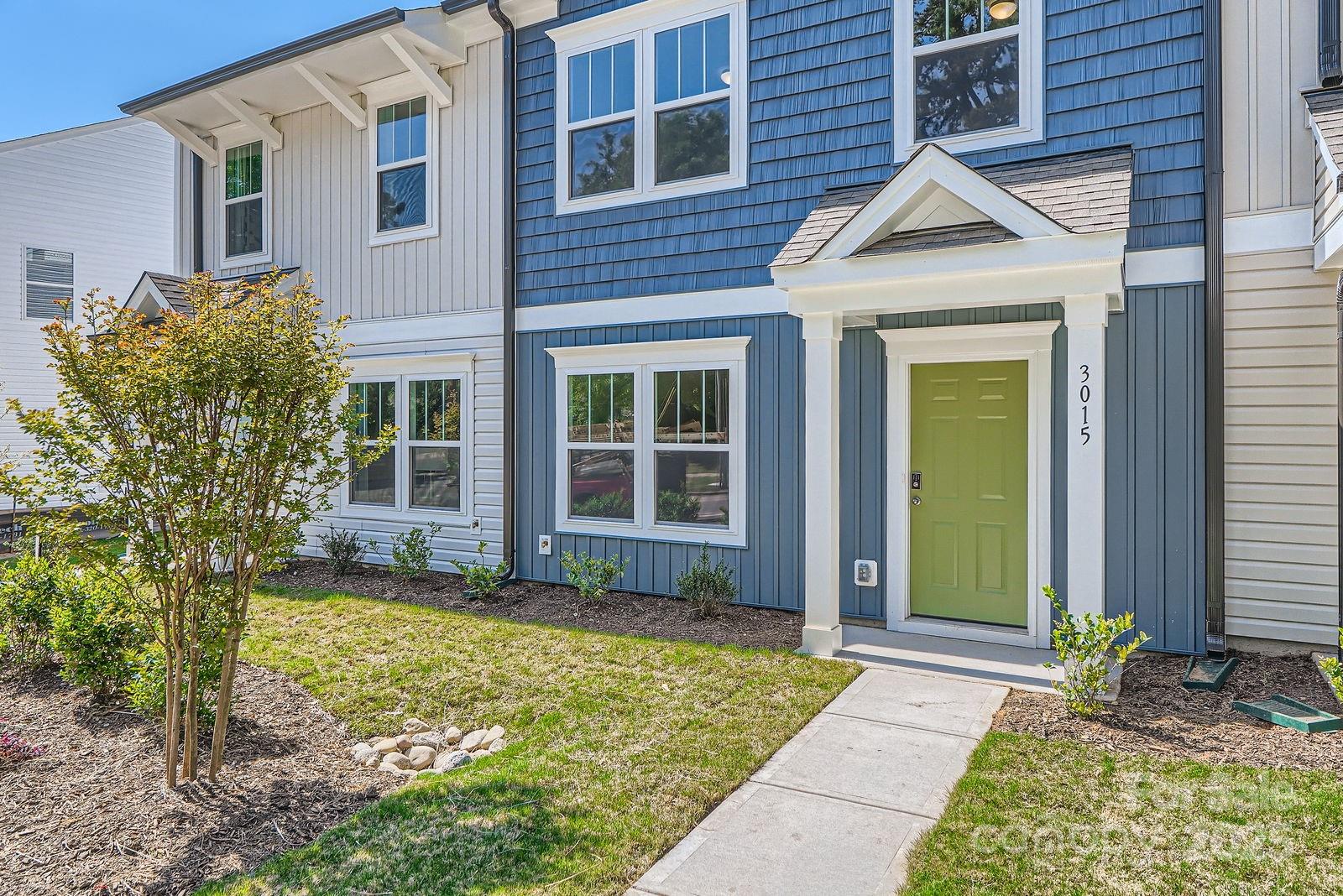 3015 Howell Mill Road Property Photo 4