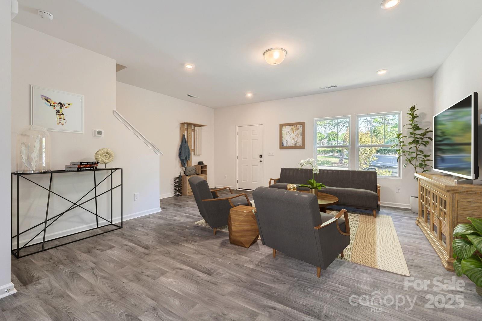 3015 Howell Mill Road Property Photo 6