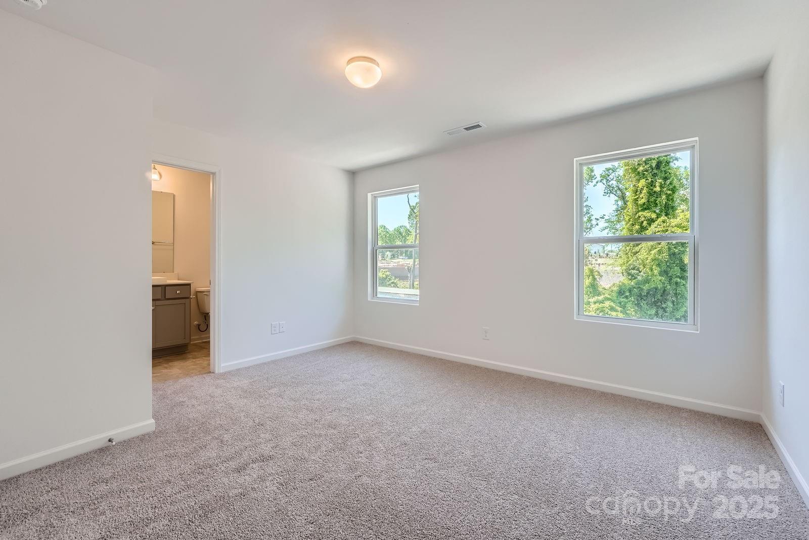 3015 Howell Mill Road Property Photo 18