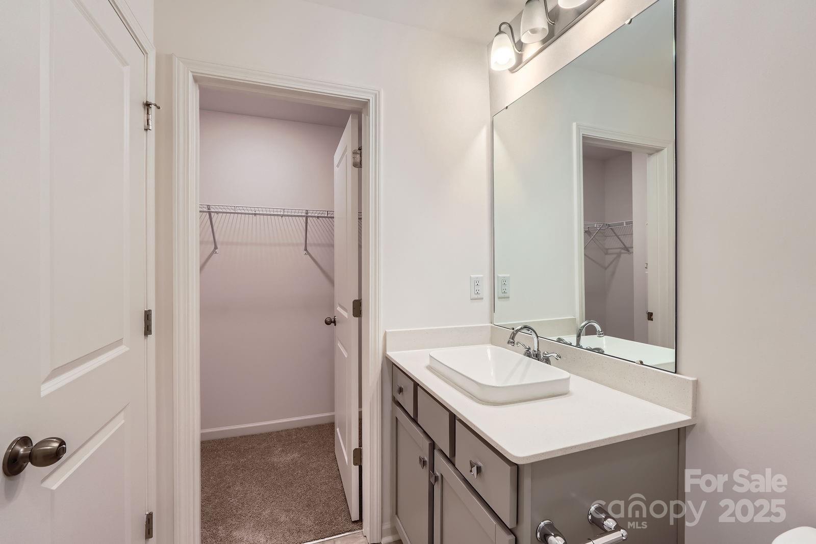 3015 Howell Mill Road Property Photo 21