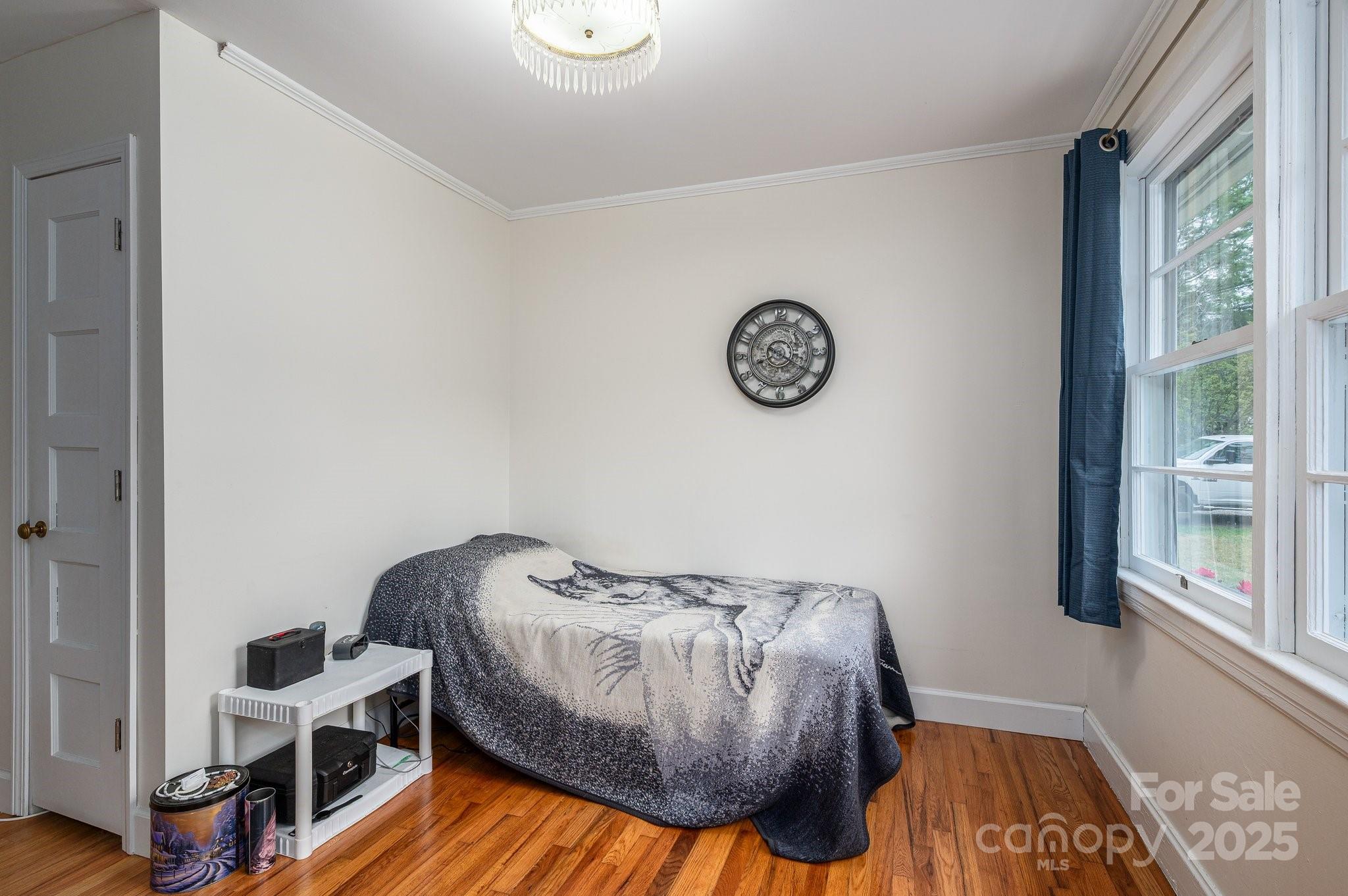 400 Houser Street Property Photo 10