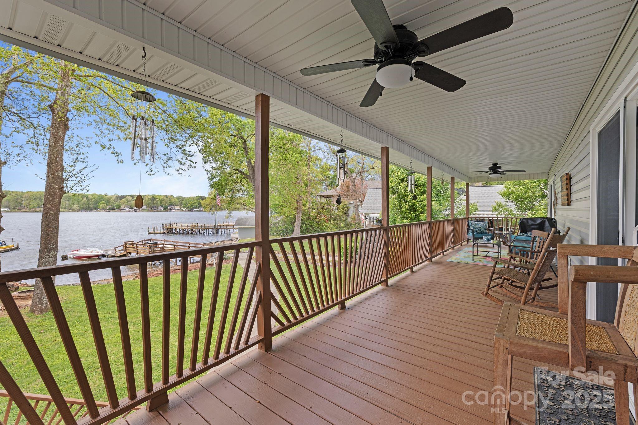299 Waterway Drive Property Photo