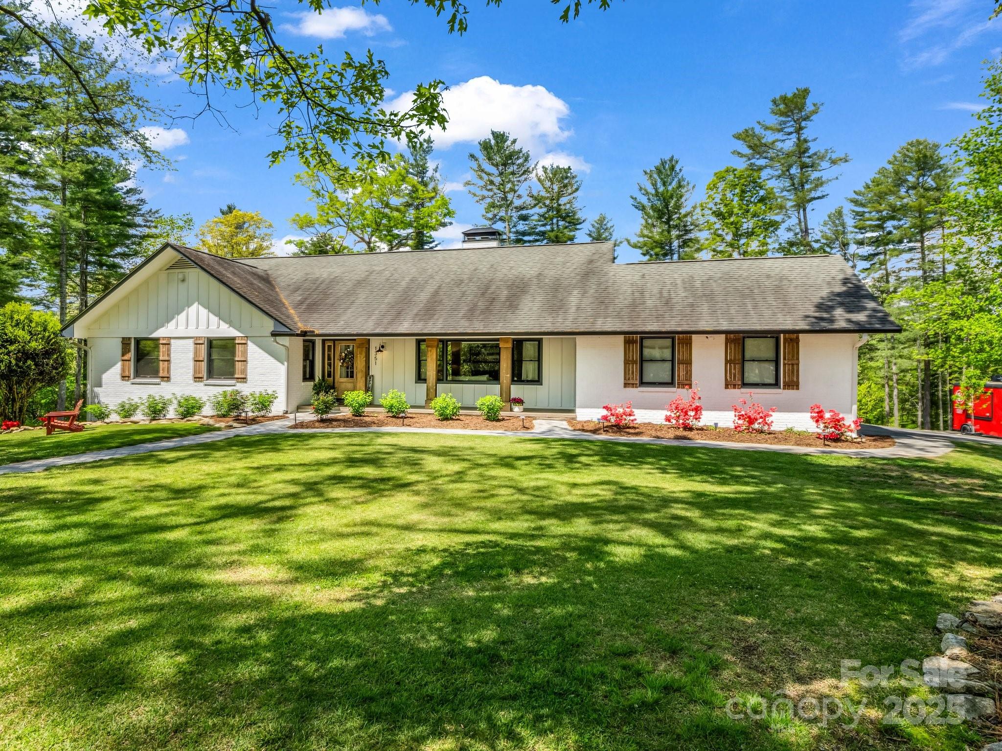 1351 Chanteloup Drive Property Photo