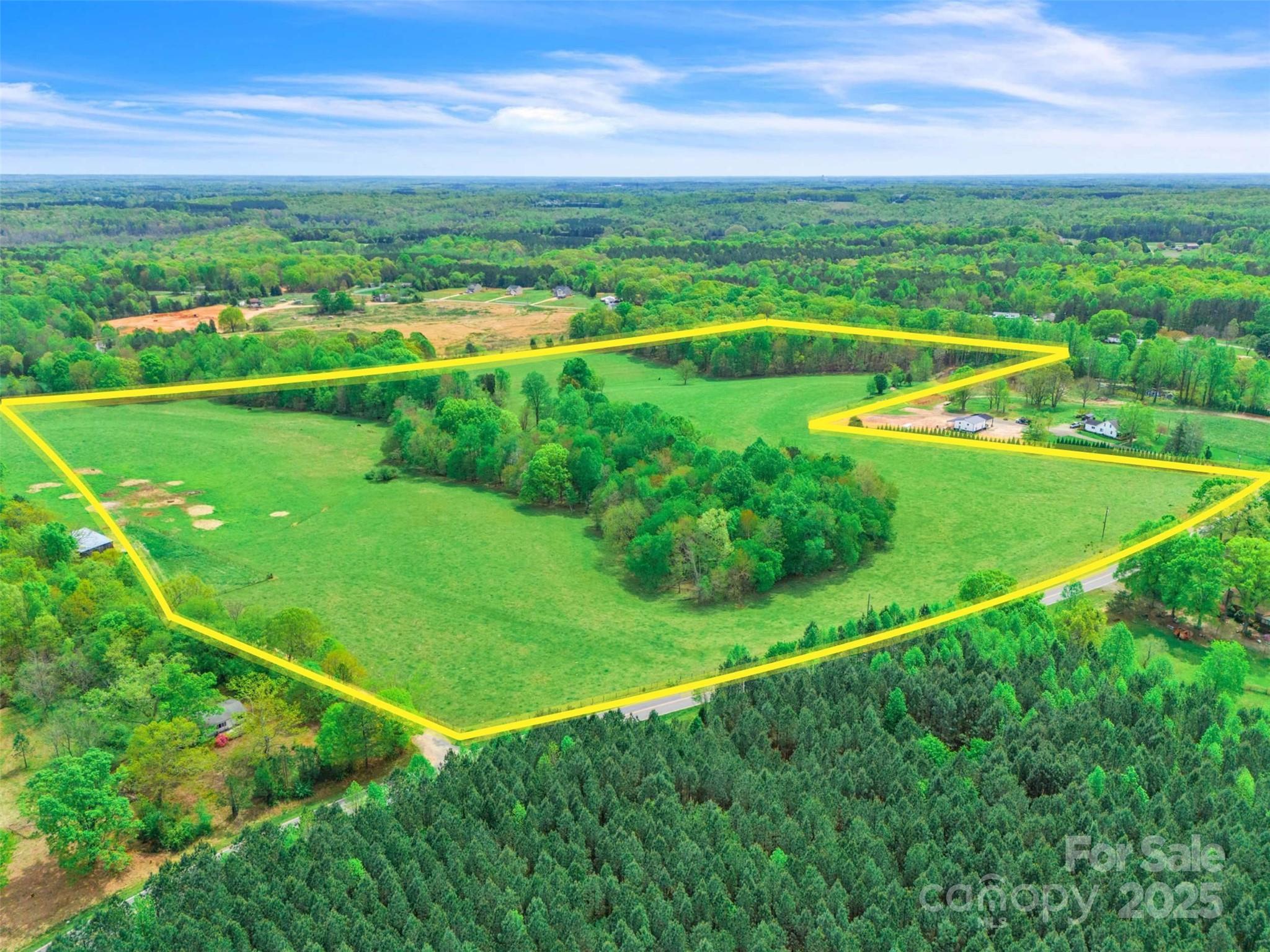 1376 Lowrance Road Property Photo 1