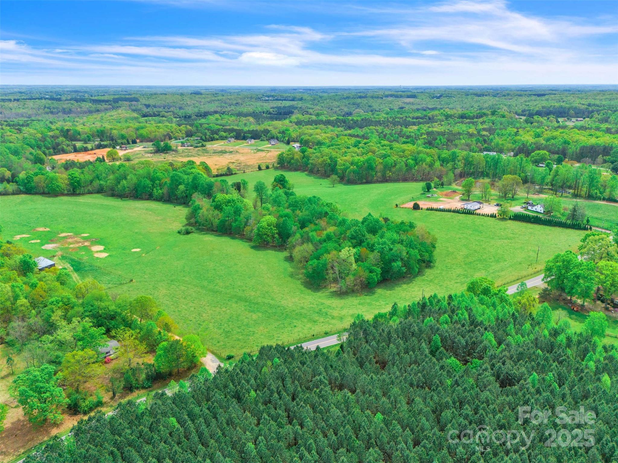 1376 Lowrance Road Property Photo 2