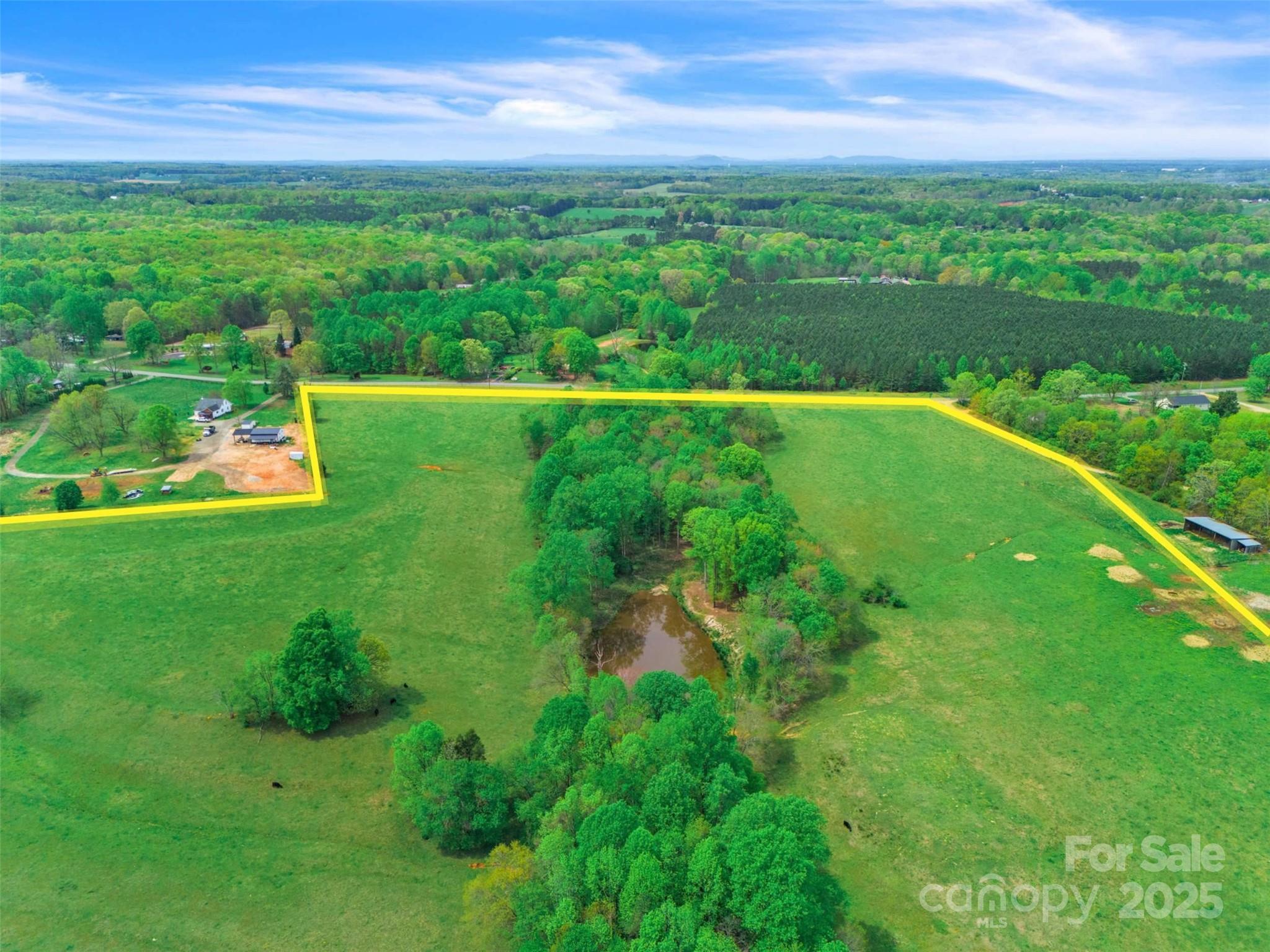 1376 Lowrance Road Property Photo 7