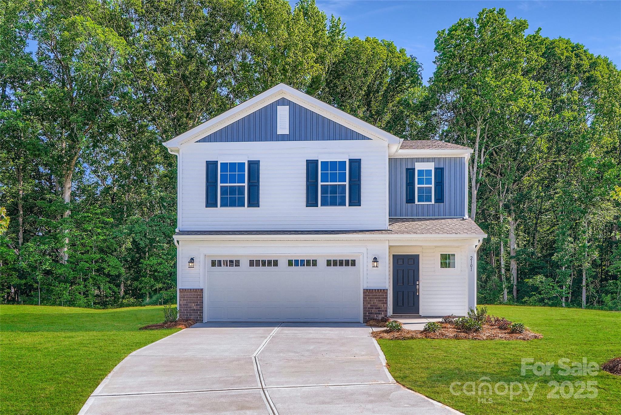 2106 Columbidae Lane Property Photo 1
