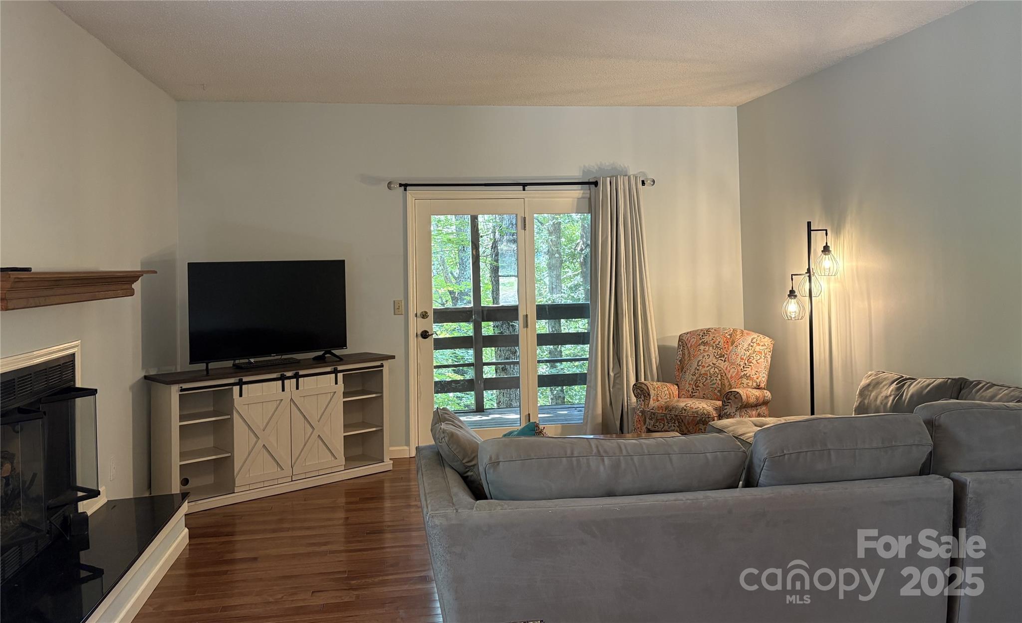 305 Piney Mountain Drive R1 Property Photo 16