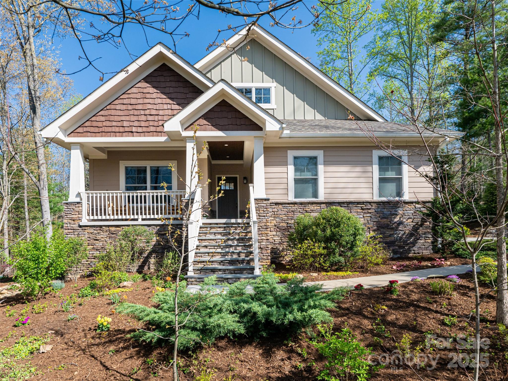 12 Summersweet Lane Property Photo