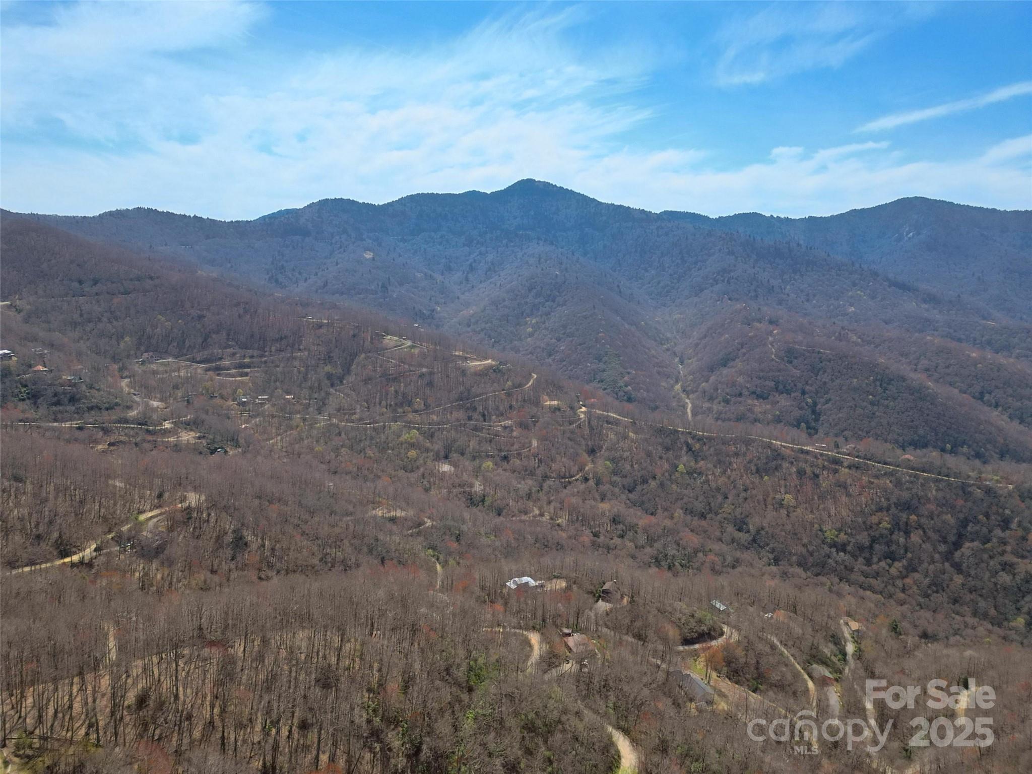 556 Thunderstruck Drive Property Photo 12