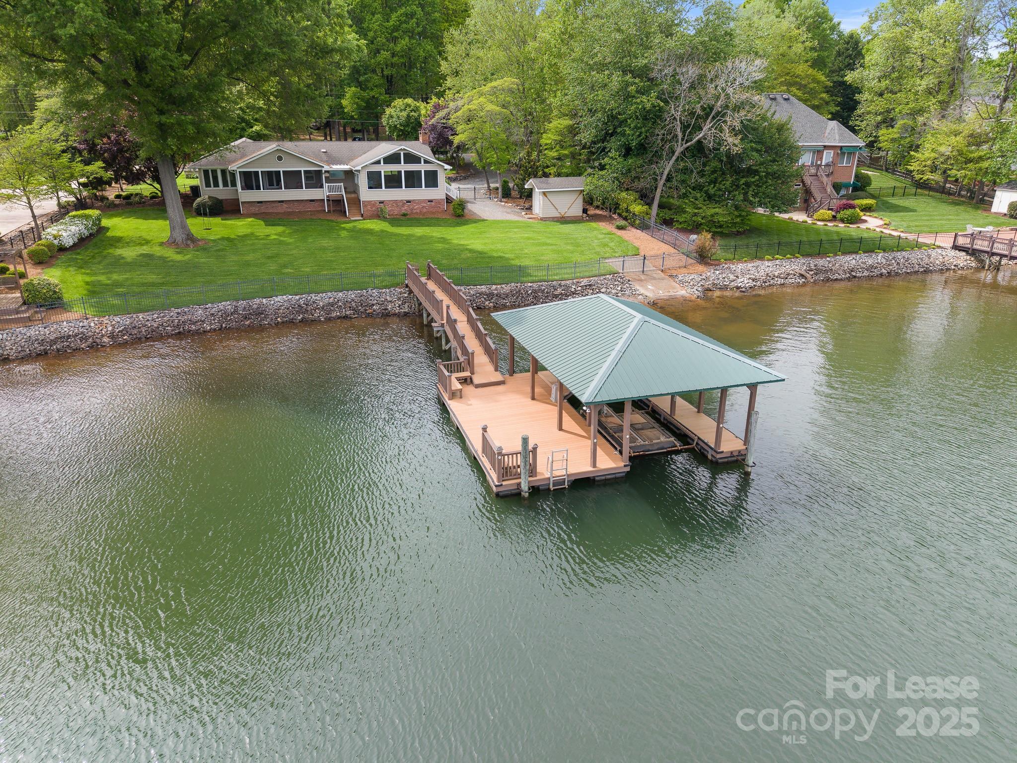 173 Riverwood Road Property Photo