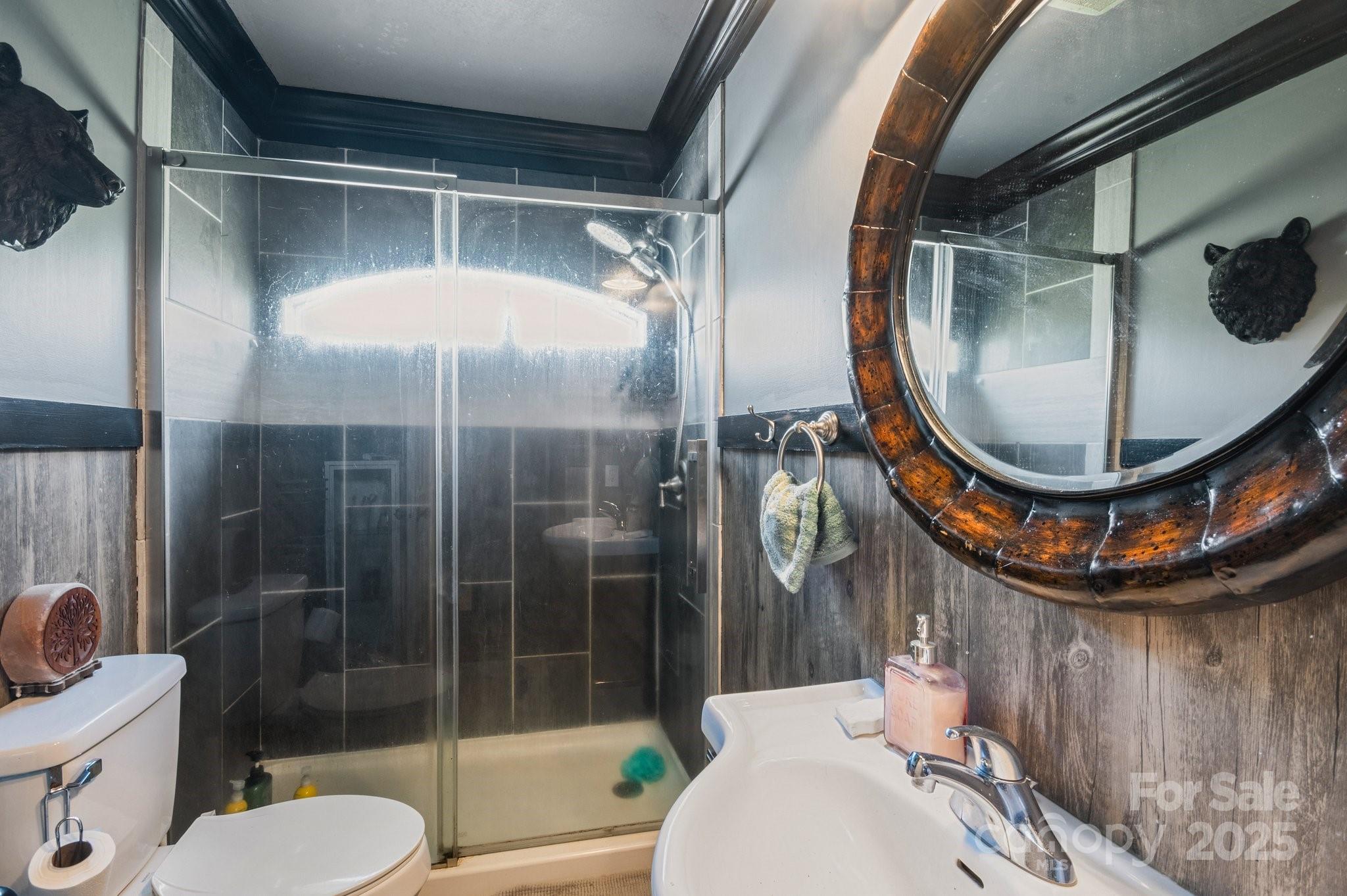 4107 Sandy Plains Road Property Photo 12