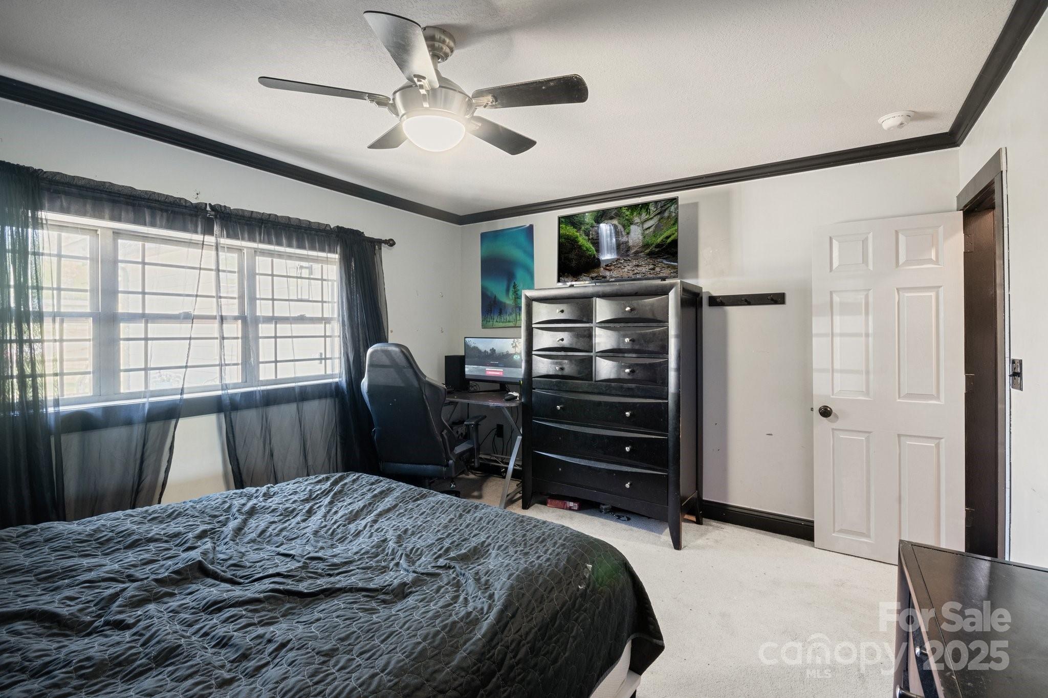 4107 Sandy Plains Road Property Photo 21