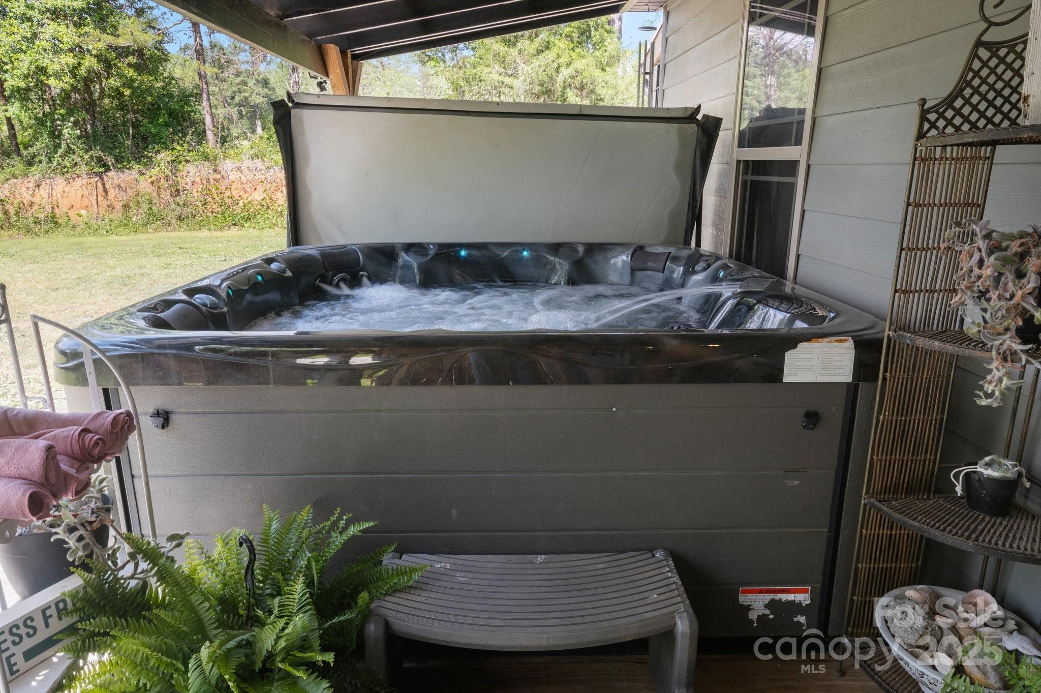 4107 Sandy Plains Road Property Photo 23