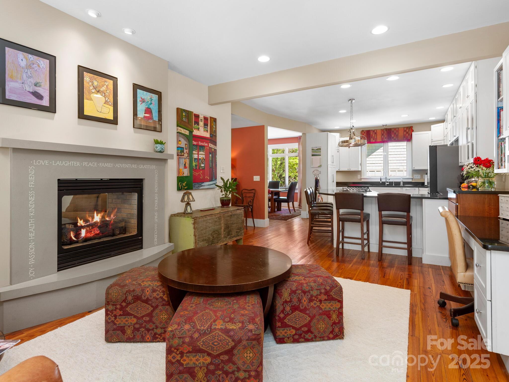 18 Ozark Spring Lane Property Photo 14