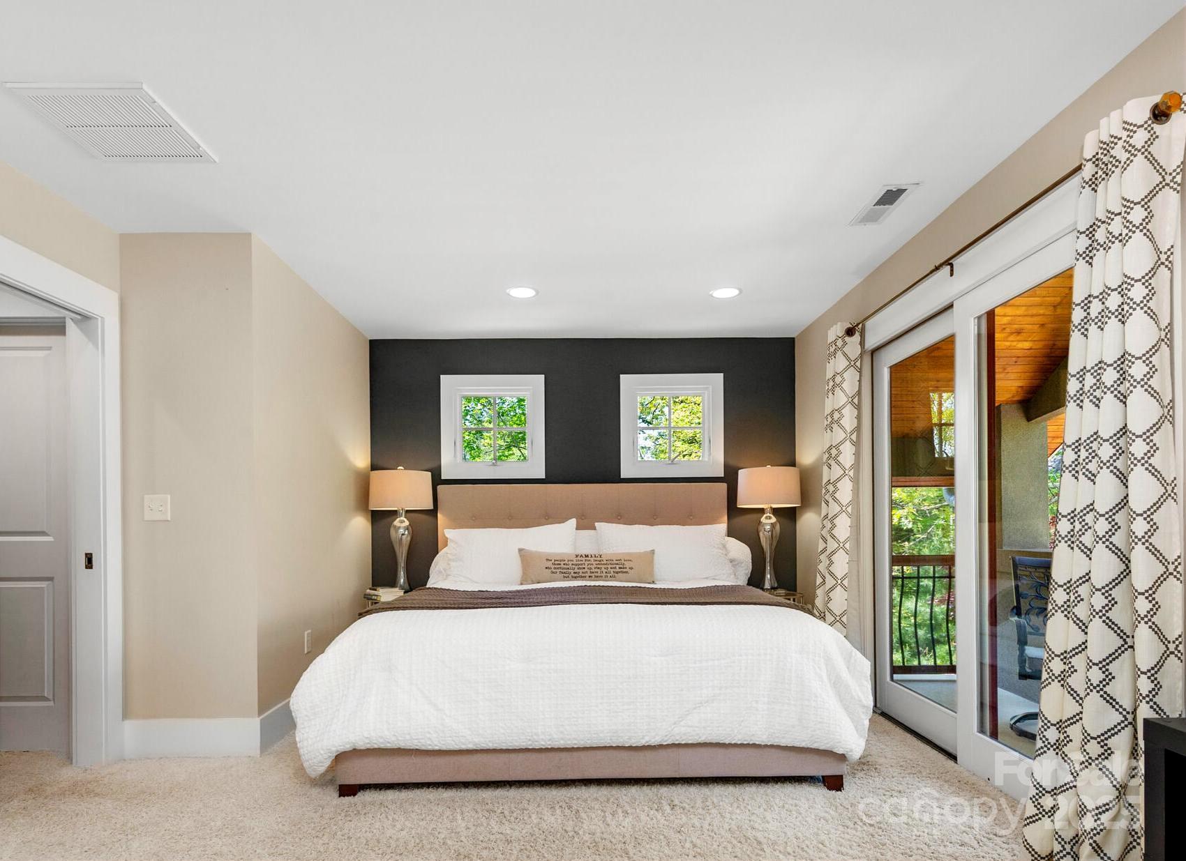 18 Ozark Spring Lane Property Photo 19