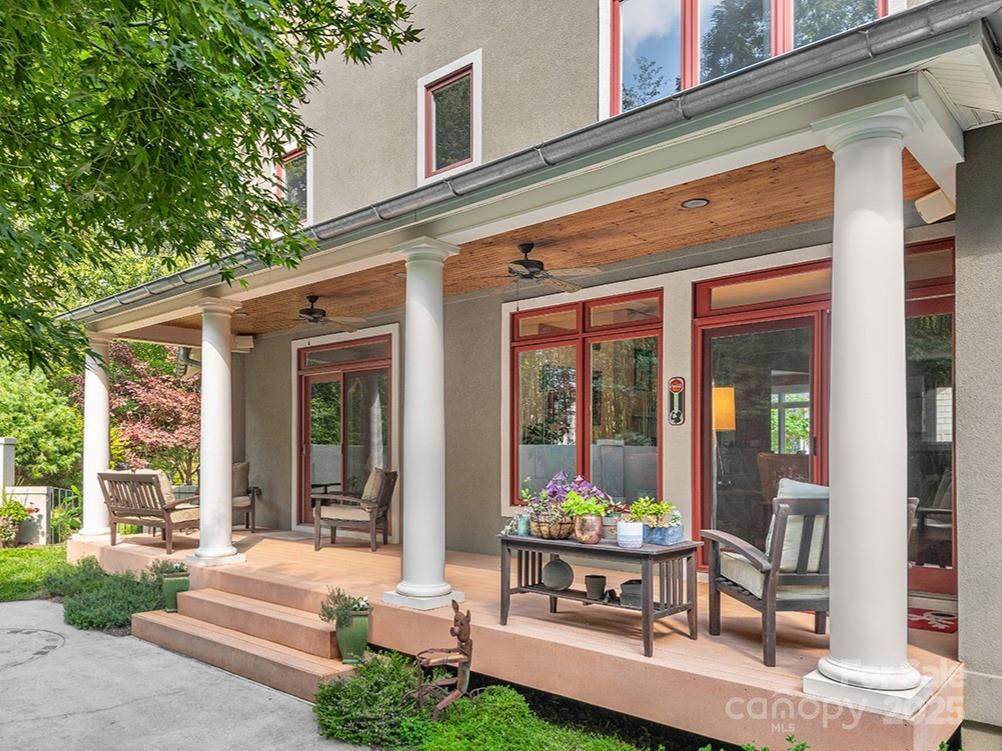 18 Ozark Spring Lane Property Photo 31