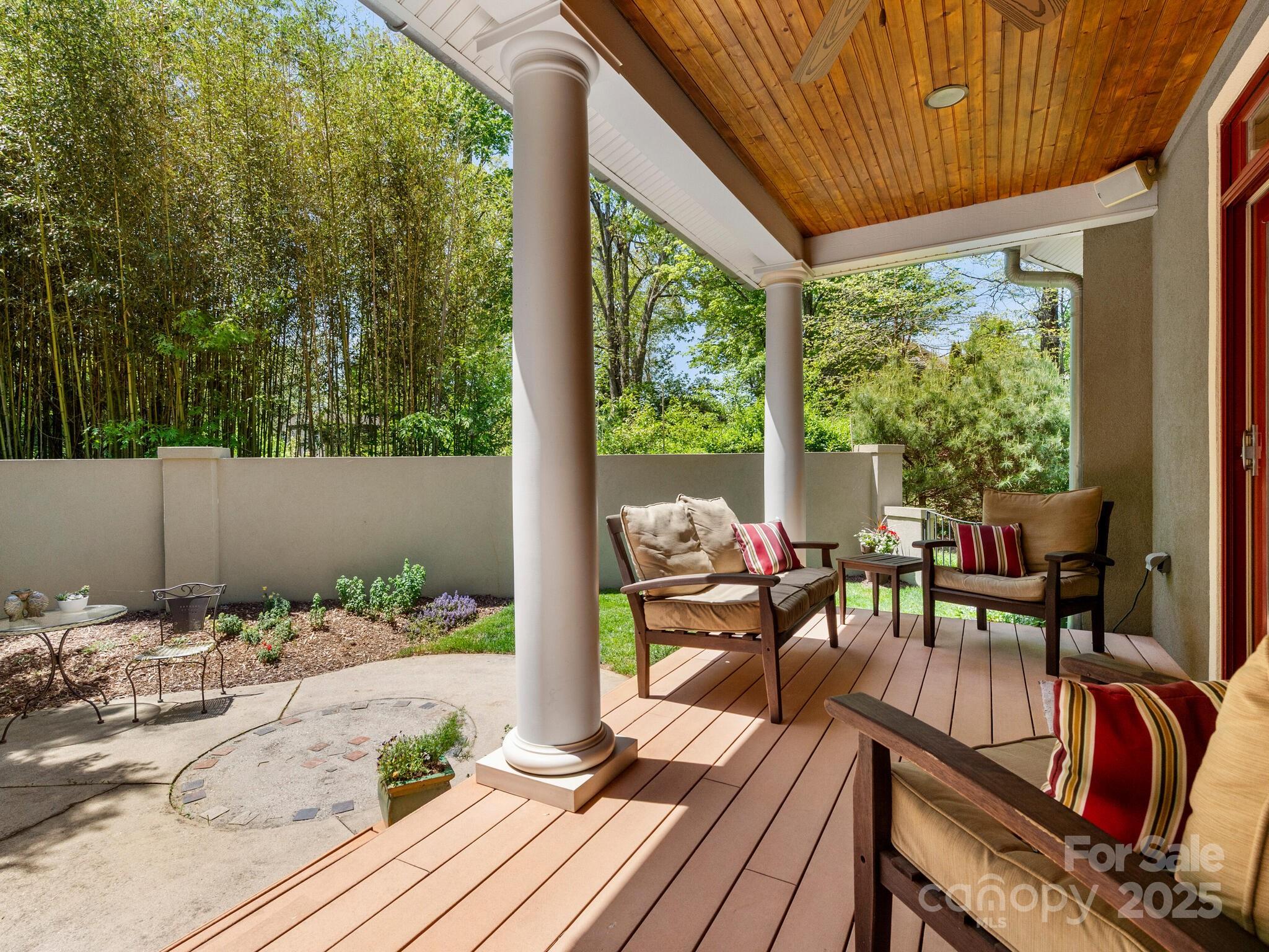 18 Ozark Spring Lane Property Photo 33