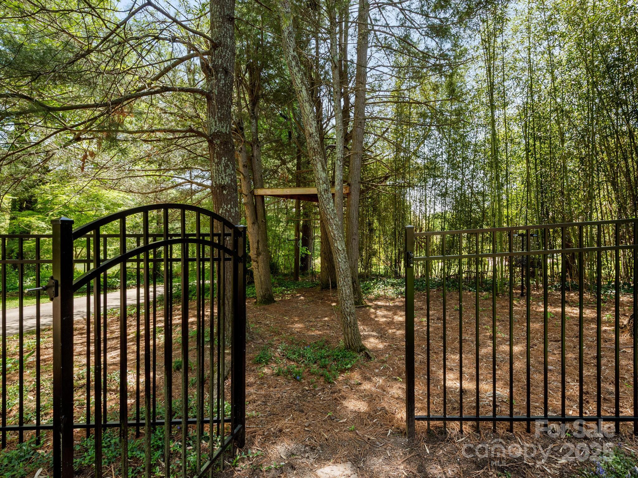 18 Ozark Spring Lane Property Photo 38