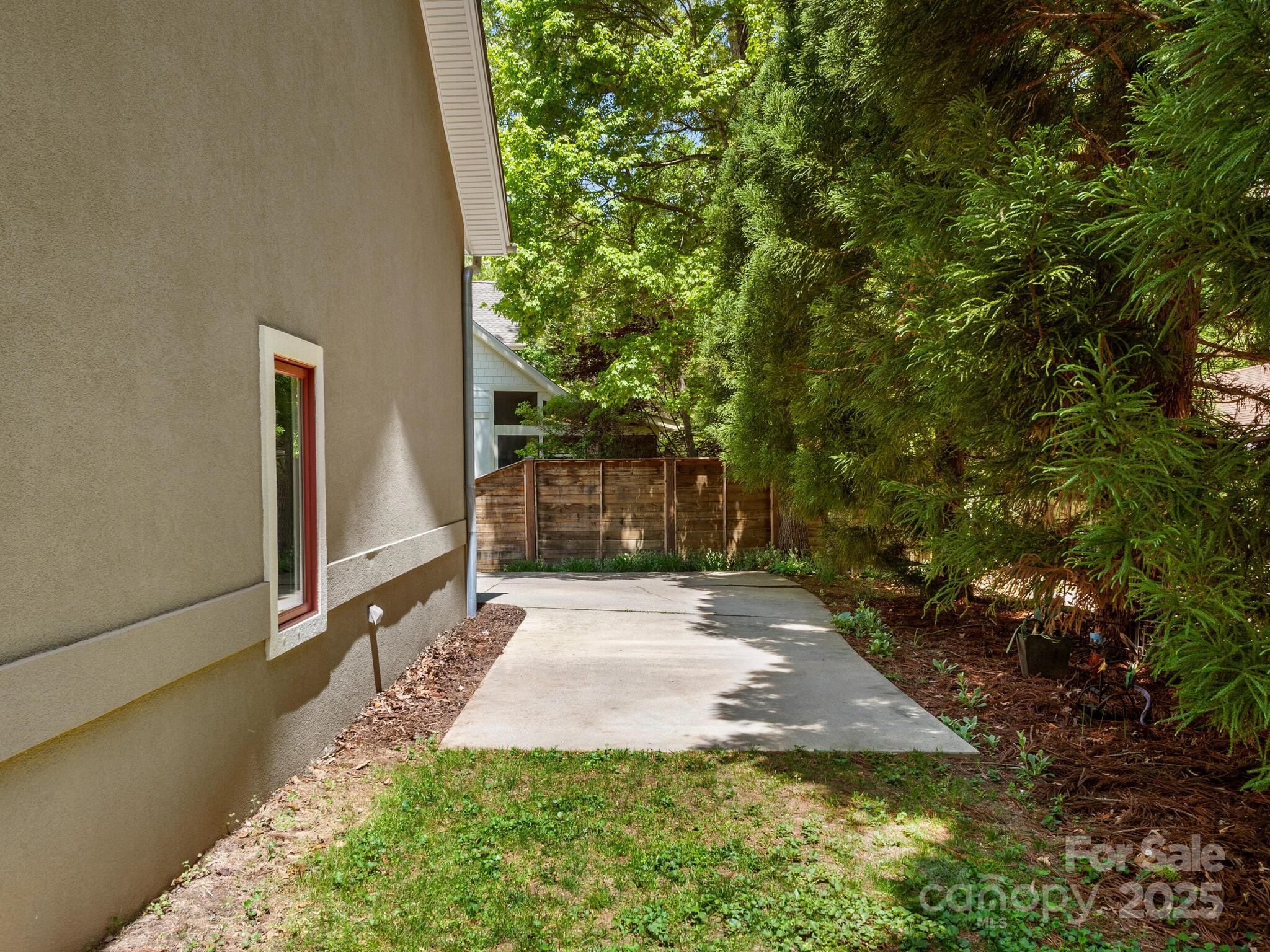 18 Ozark Spring Lane Property Photo 42