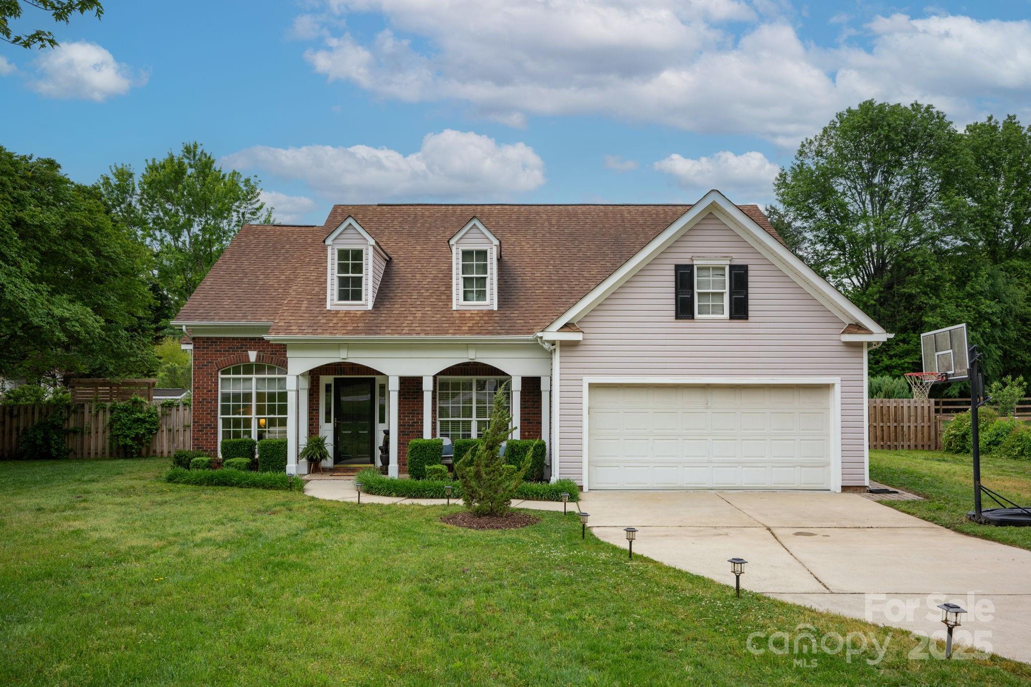 1307 Trull Place Property Photo