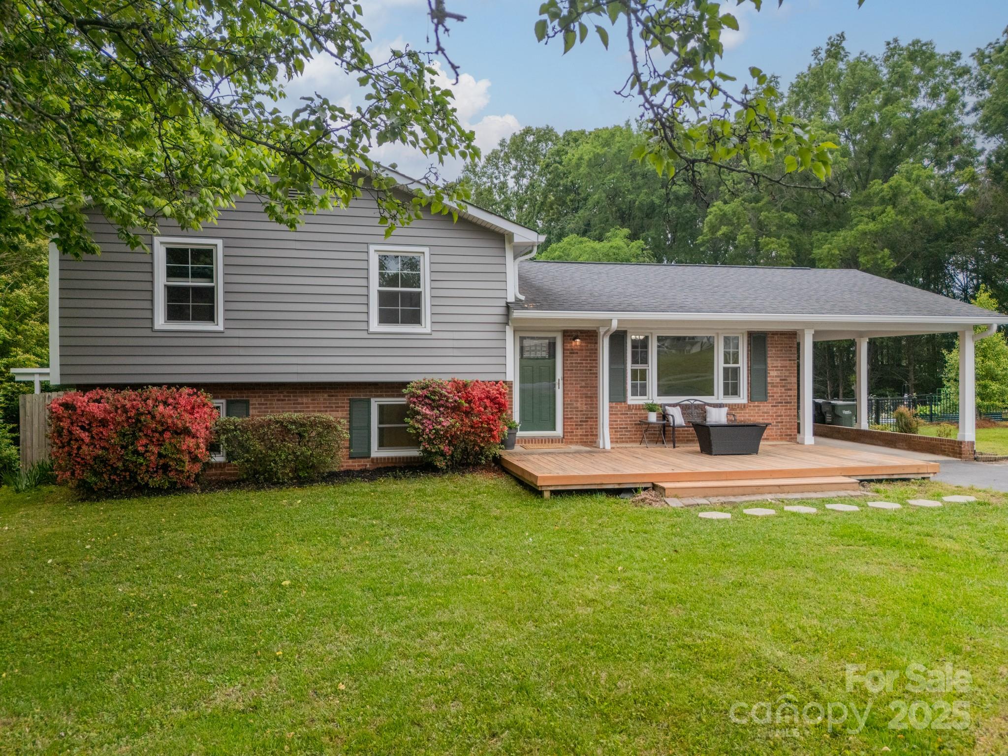 178 Woodland Drive Property Photo