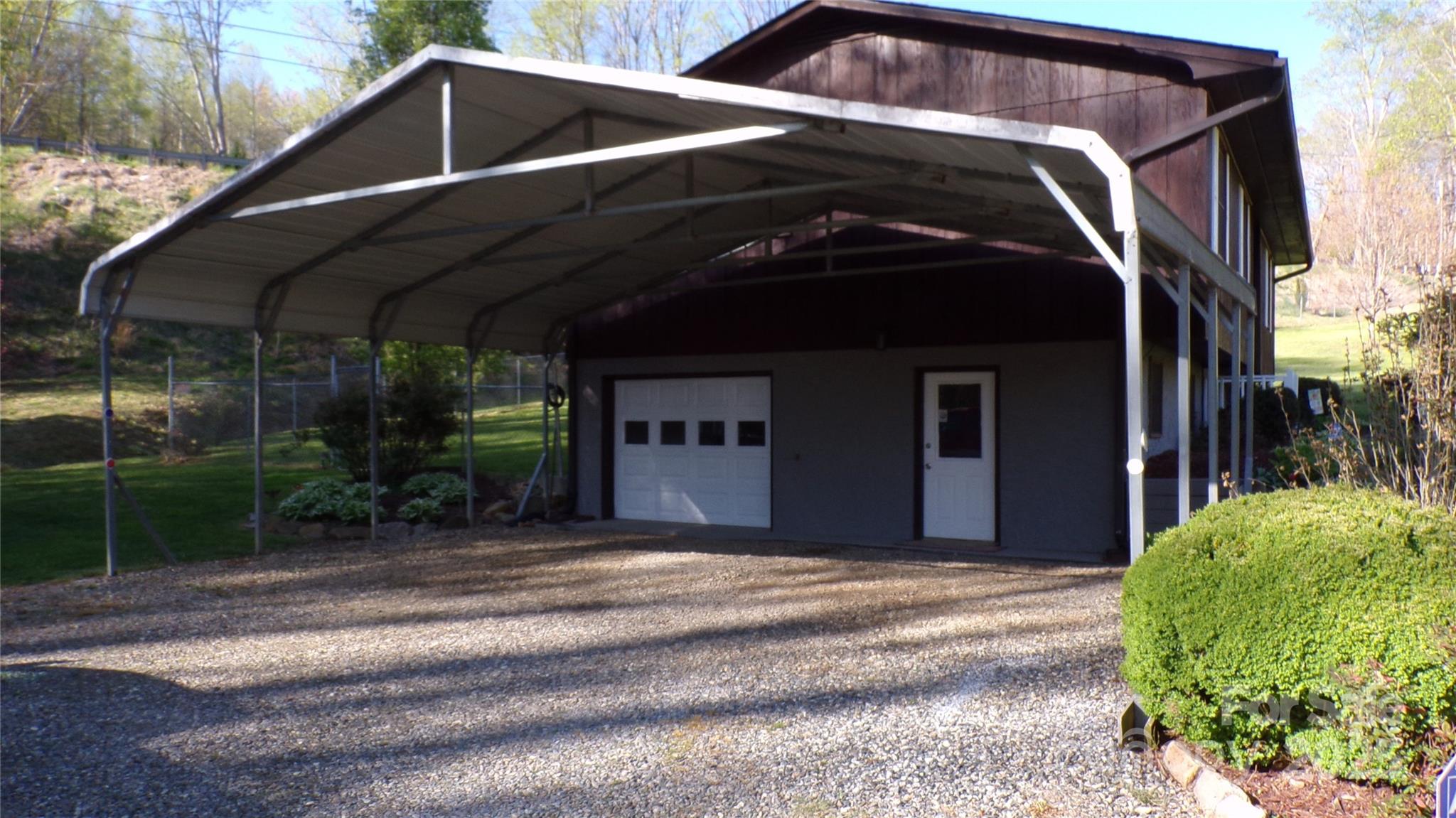 186 Brookshire Road Property Photo 3