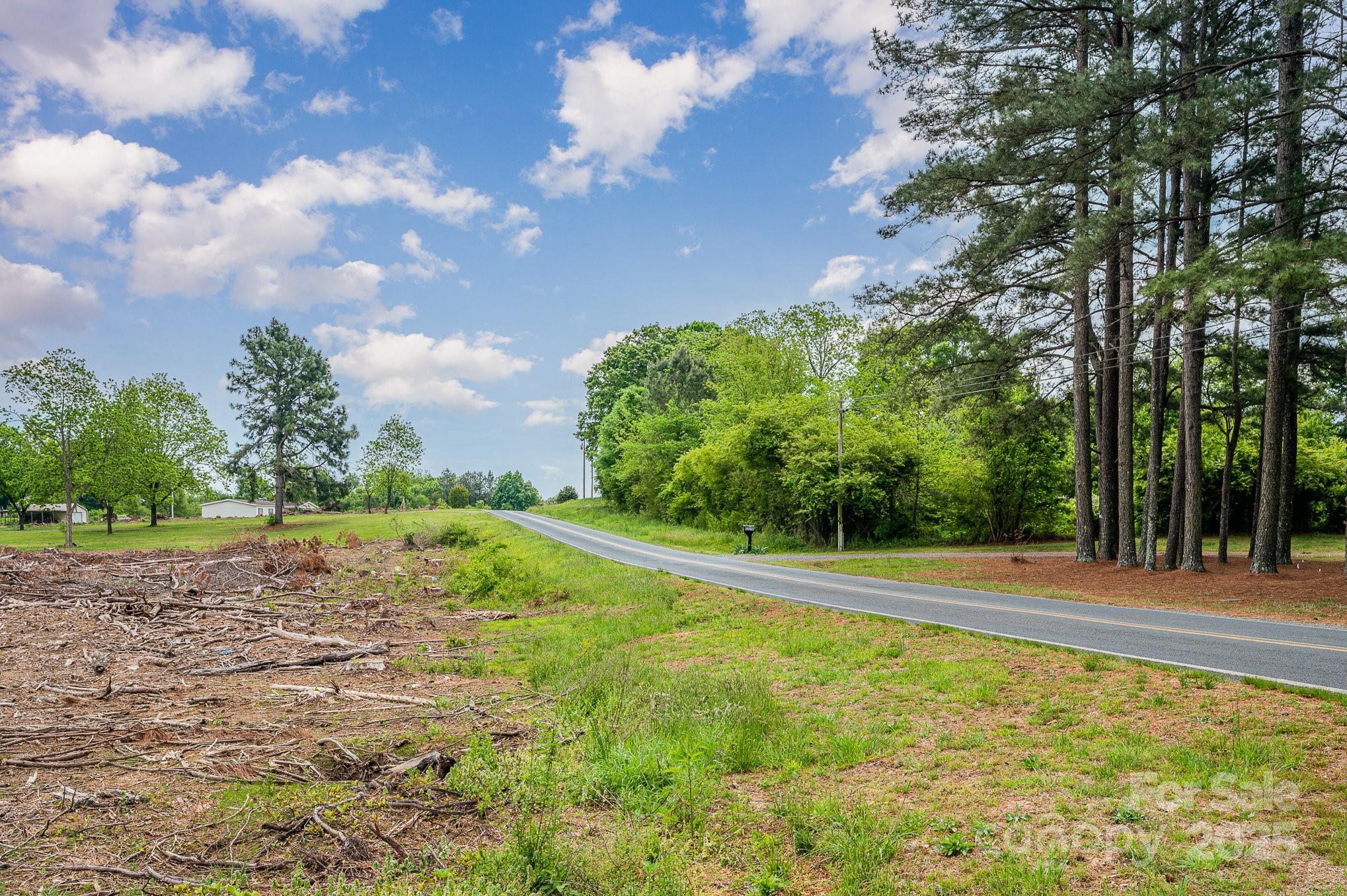 32242 Chapel Road Property Photo 6
