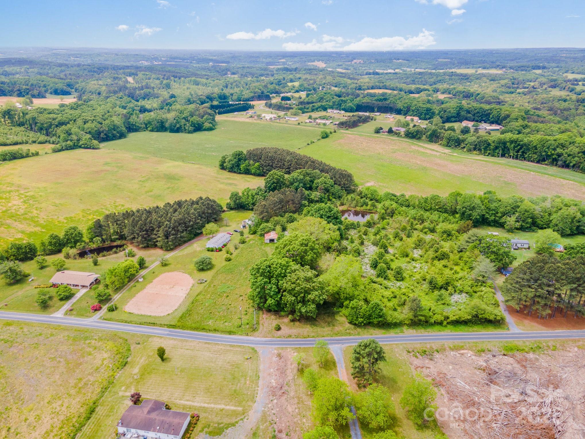 32242 Chapel Road Property Photo 7