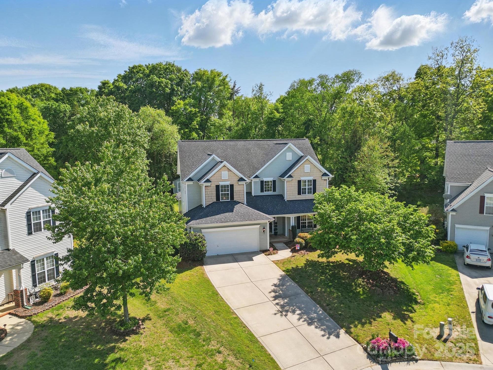 4853 Walnut Grove Street Property Photo