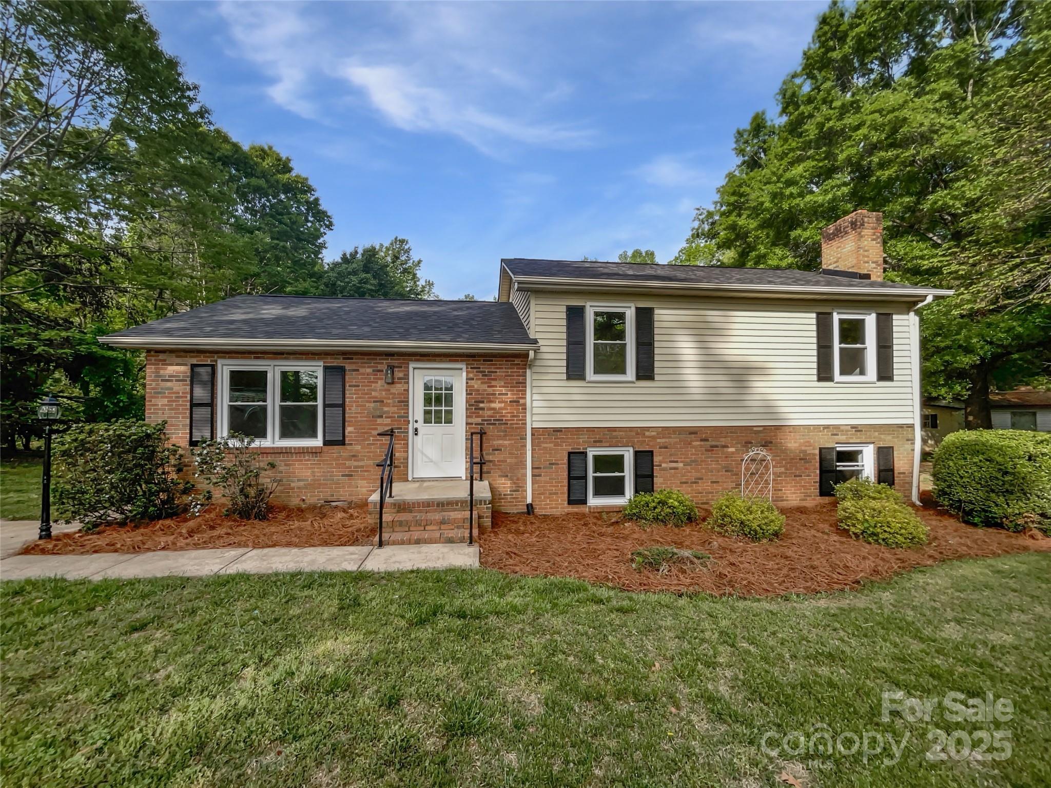 269 Bud Black Road Property Photo 1