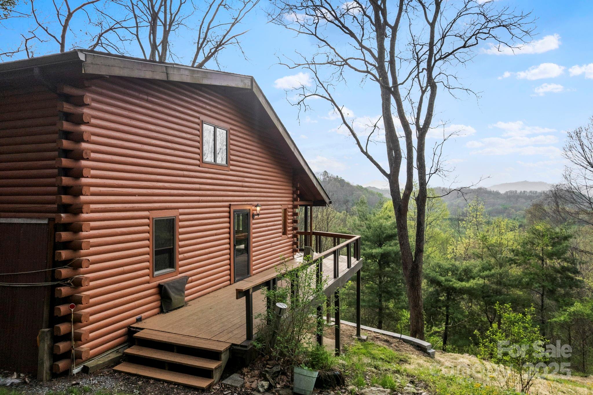 689 Osborne Road Property Photo