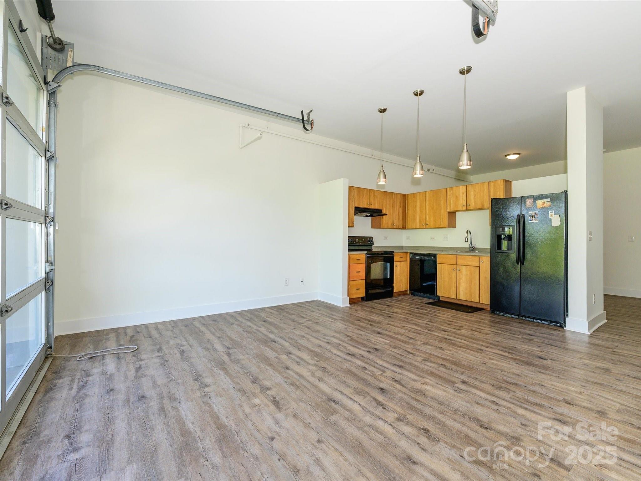 1611 Central Avenue 406 Property Photo 15