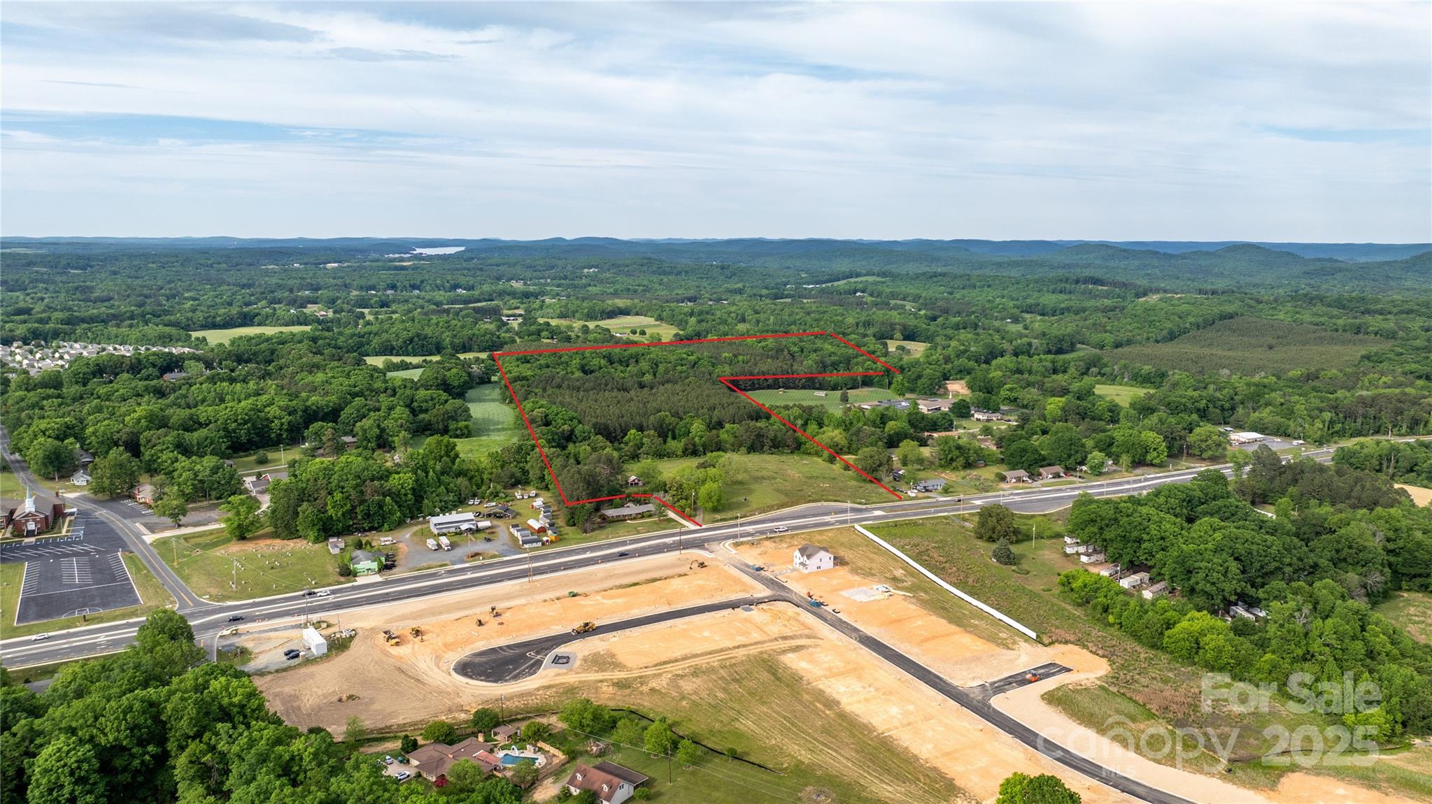 2329 E Main Street Property Photo 12