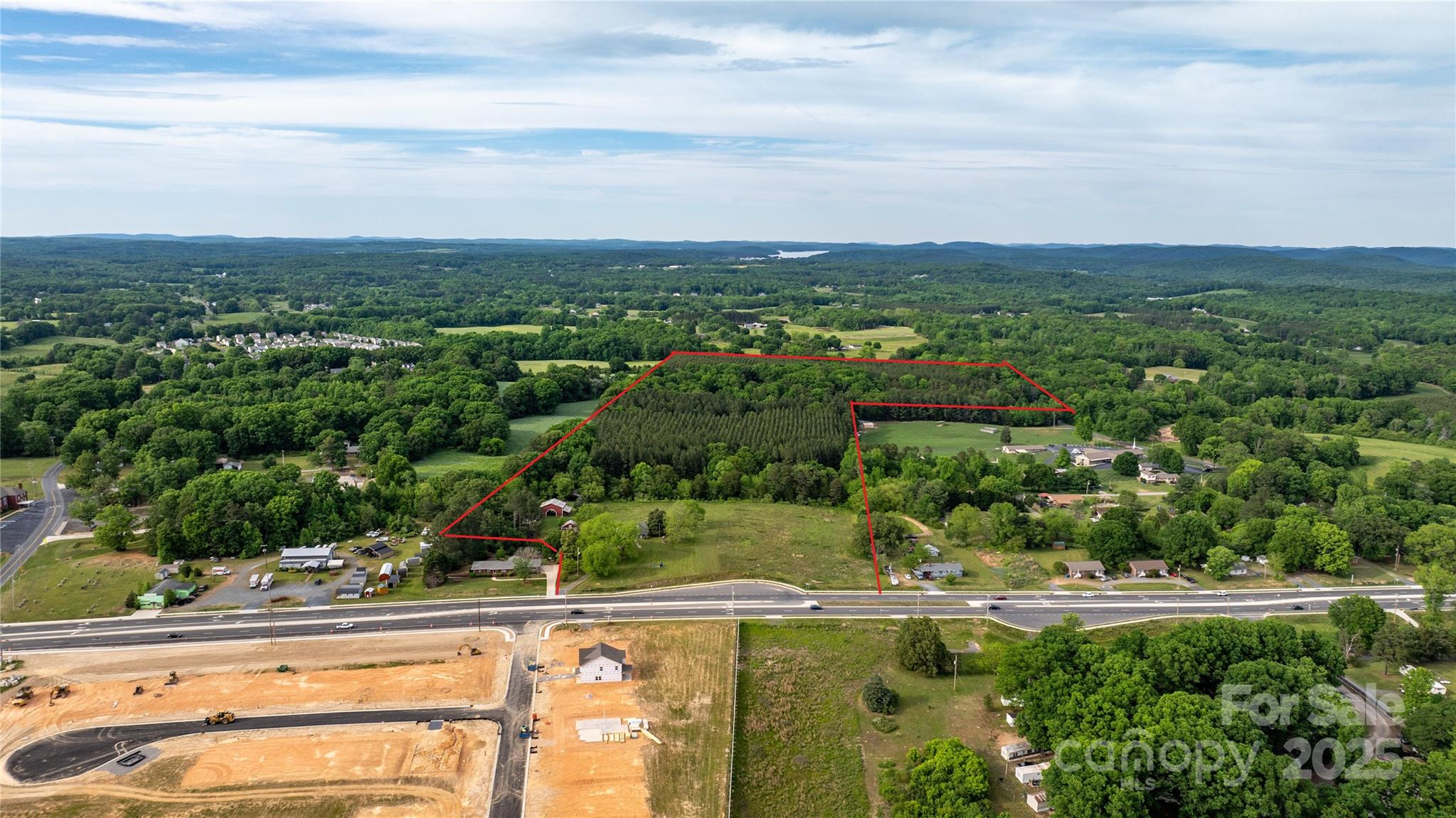 2329 E Main Street Property Photo 13