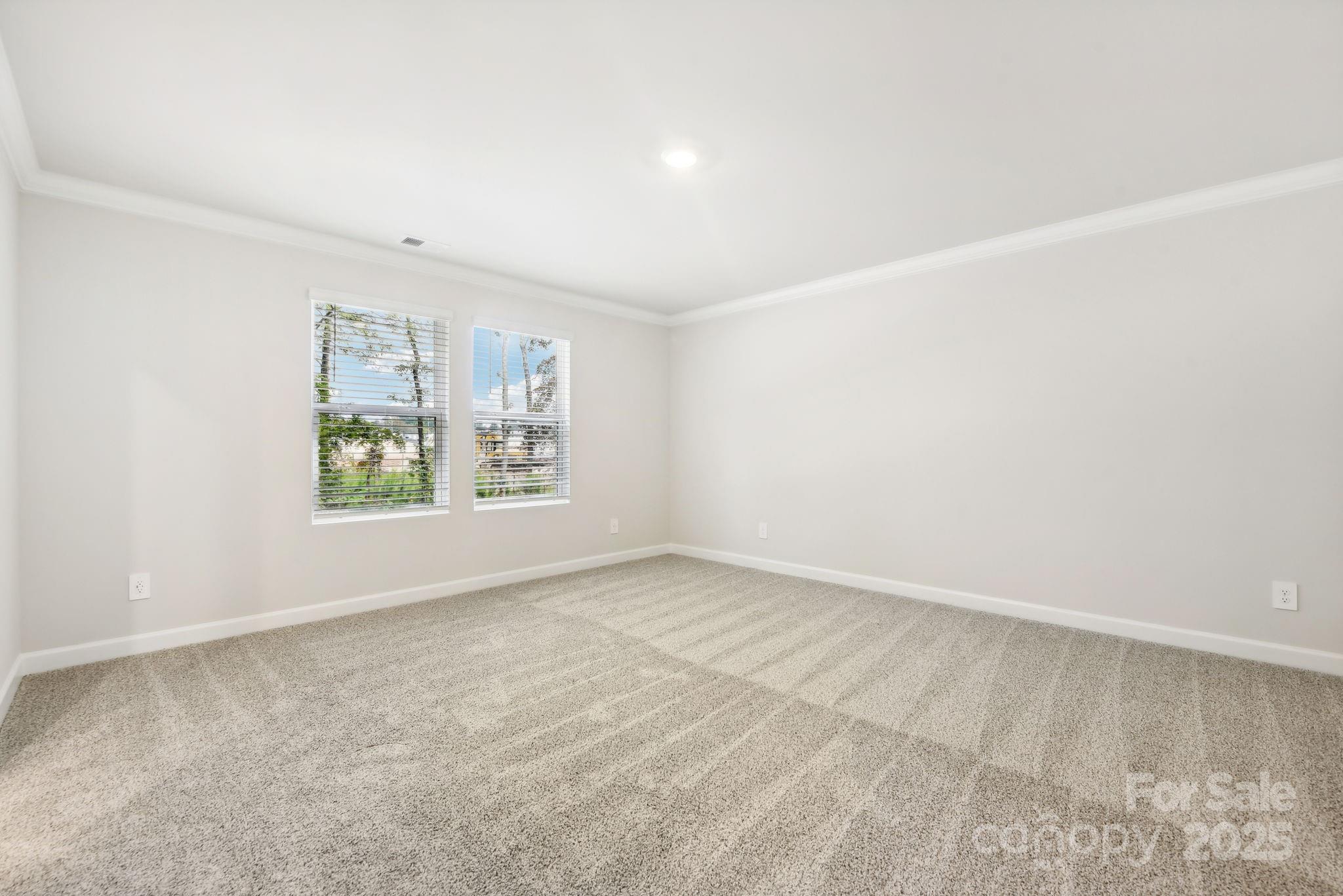 5024 Poplin Valley Property Photo 6