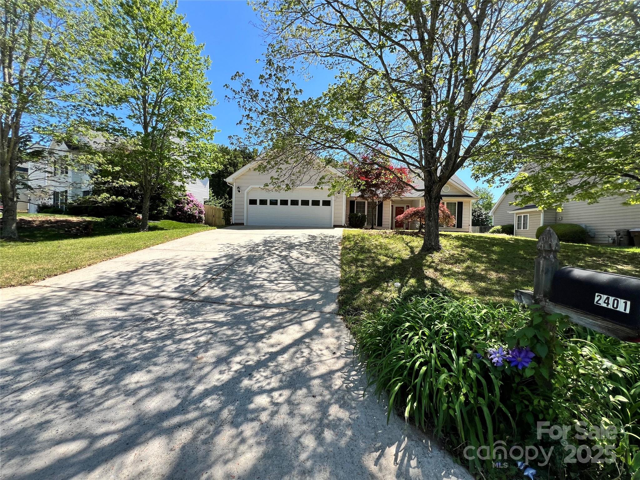 2401 Glen Meadow Drive Property Photo