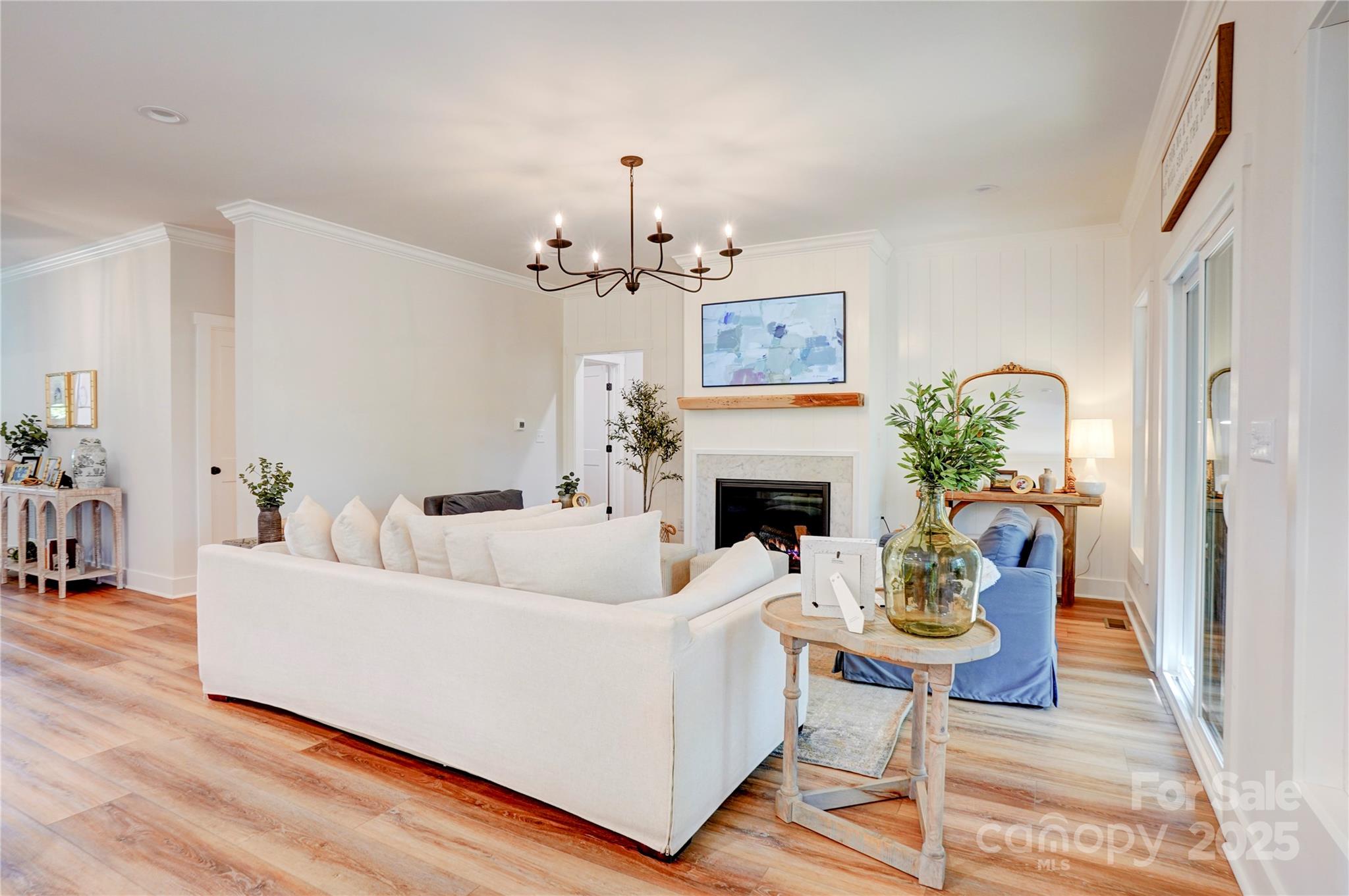 1030 Little Cowgirl Lane Property Photo 11