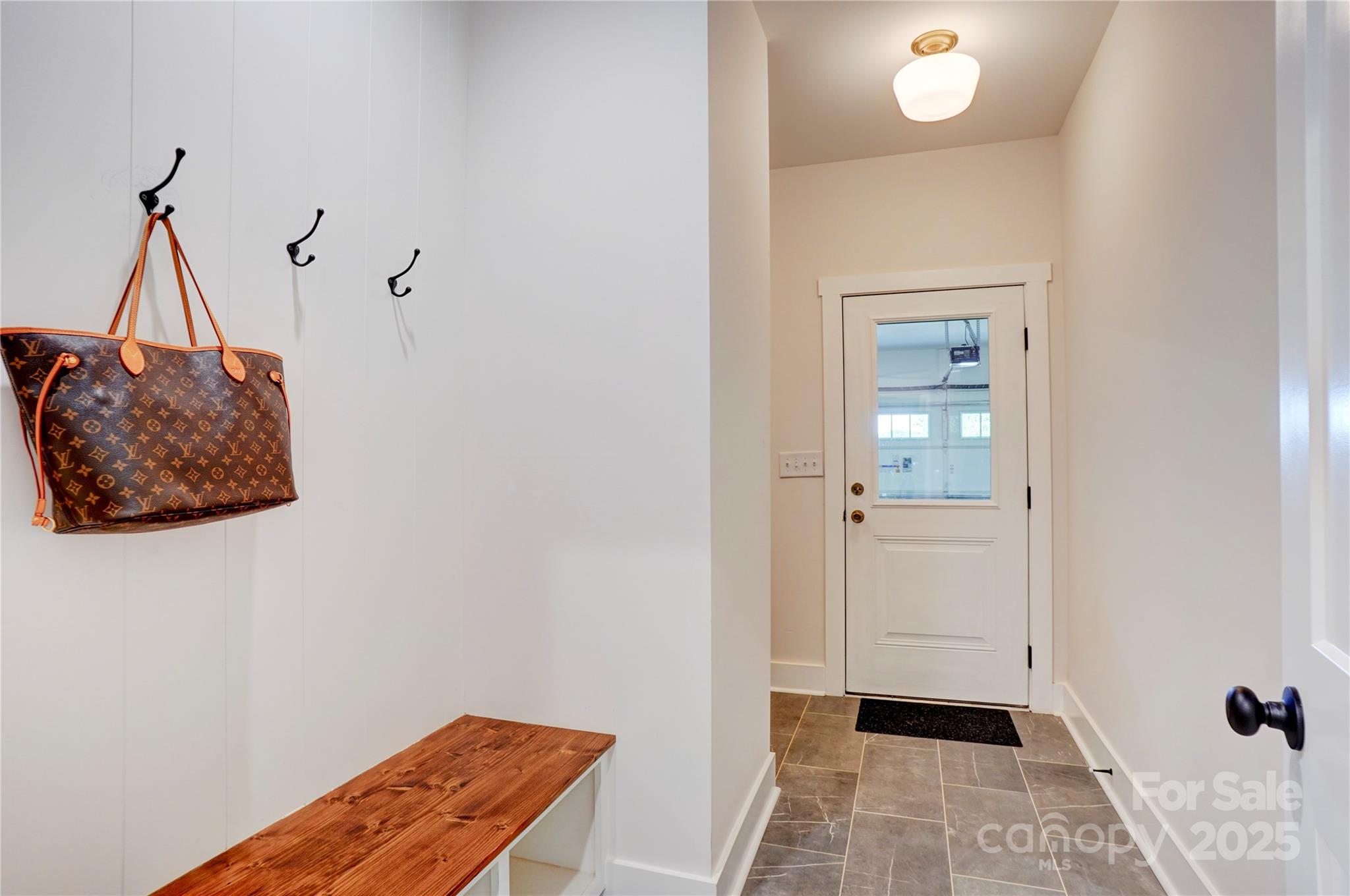 1030 Little Cowgirl Lane Property Photo 14