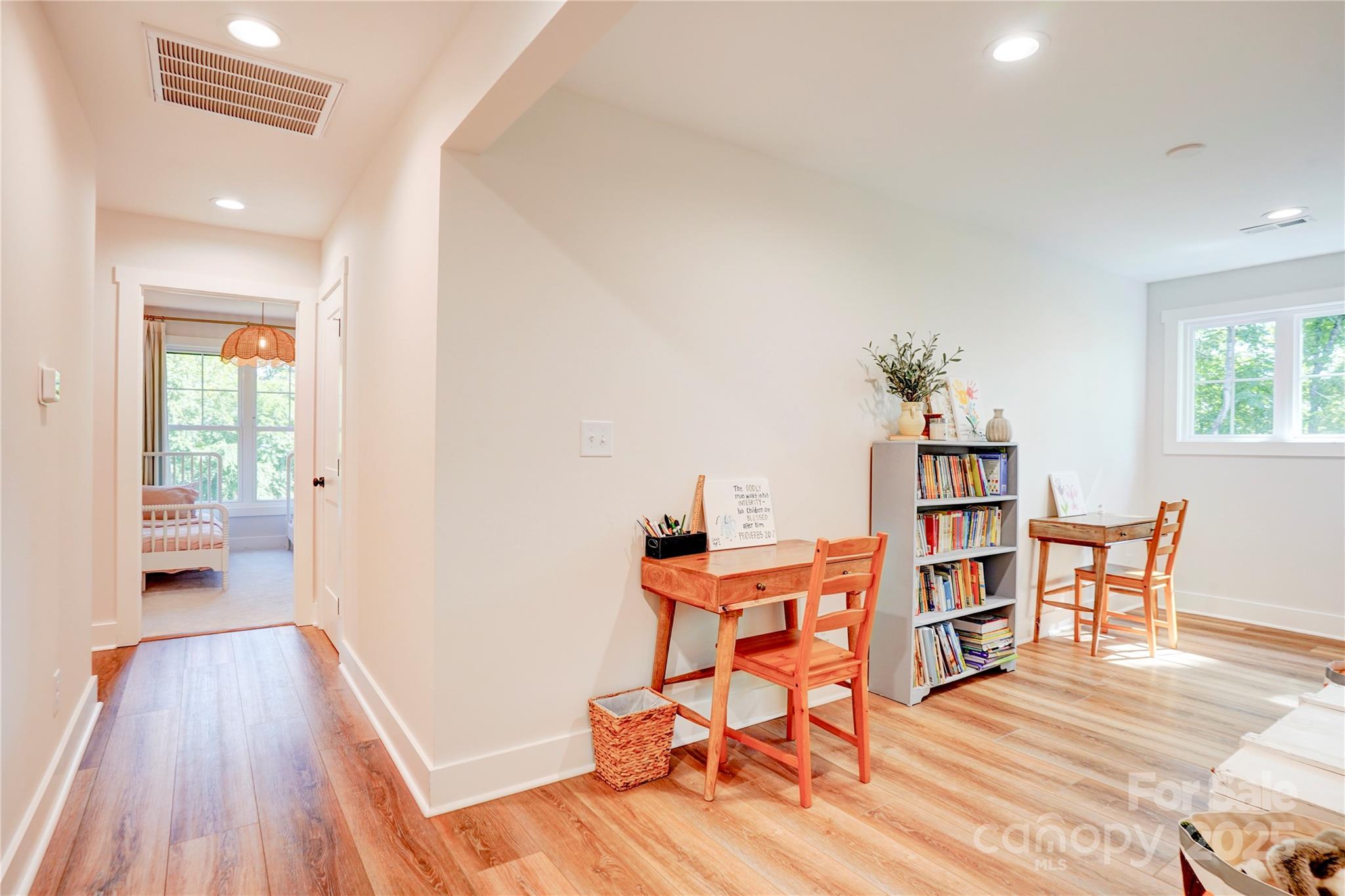 1030 Little Cowgirl Lane Property Photo 24