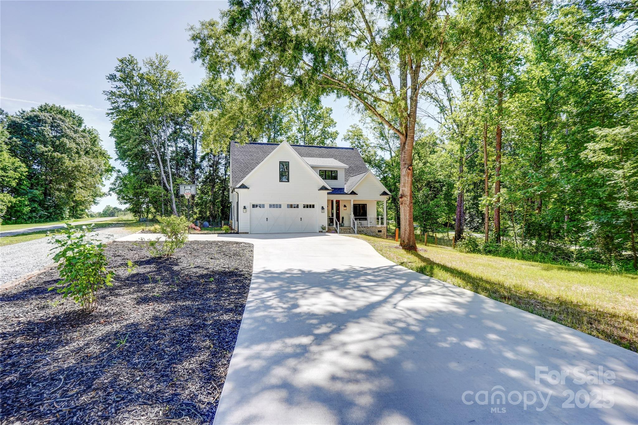 1030 Little Cowgirl Lane Property Photo 38