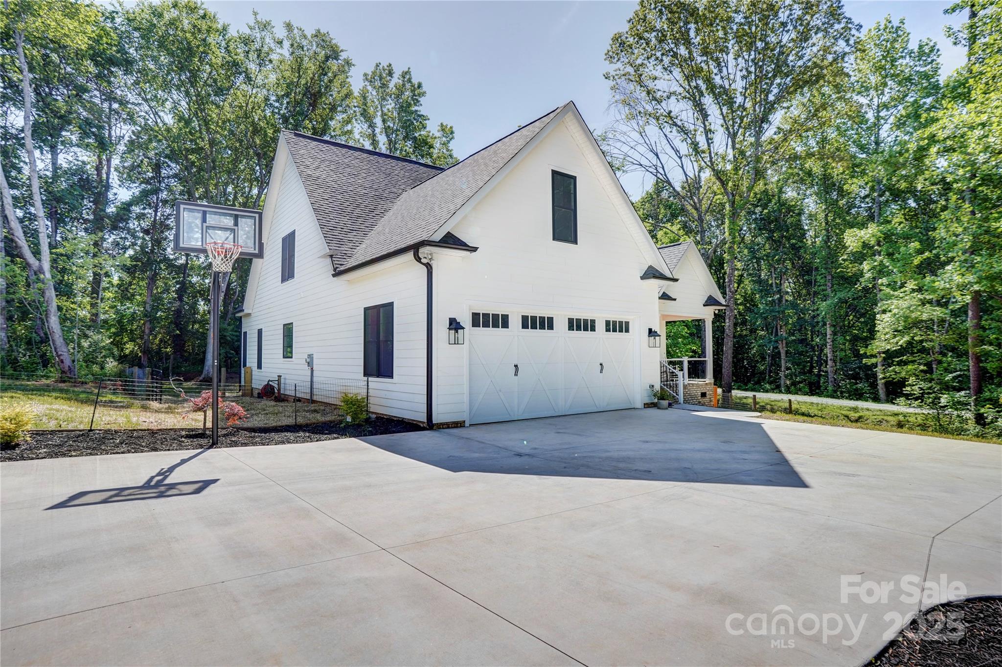 1030 Little Cowgirl Lane Property Photo 39