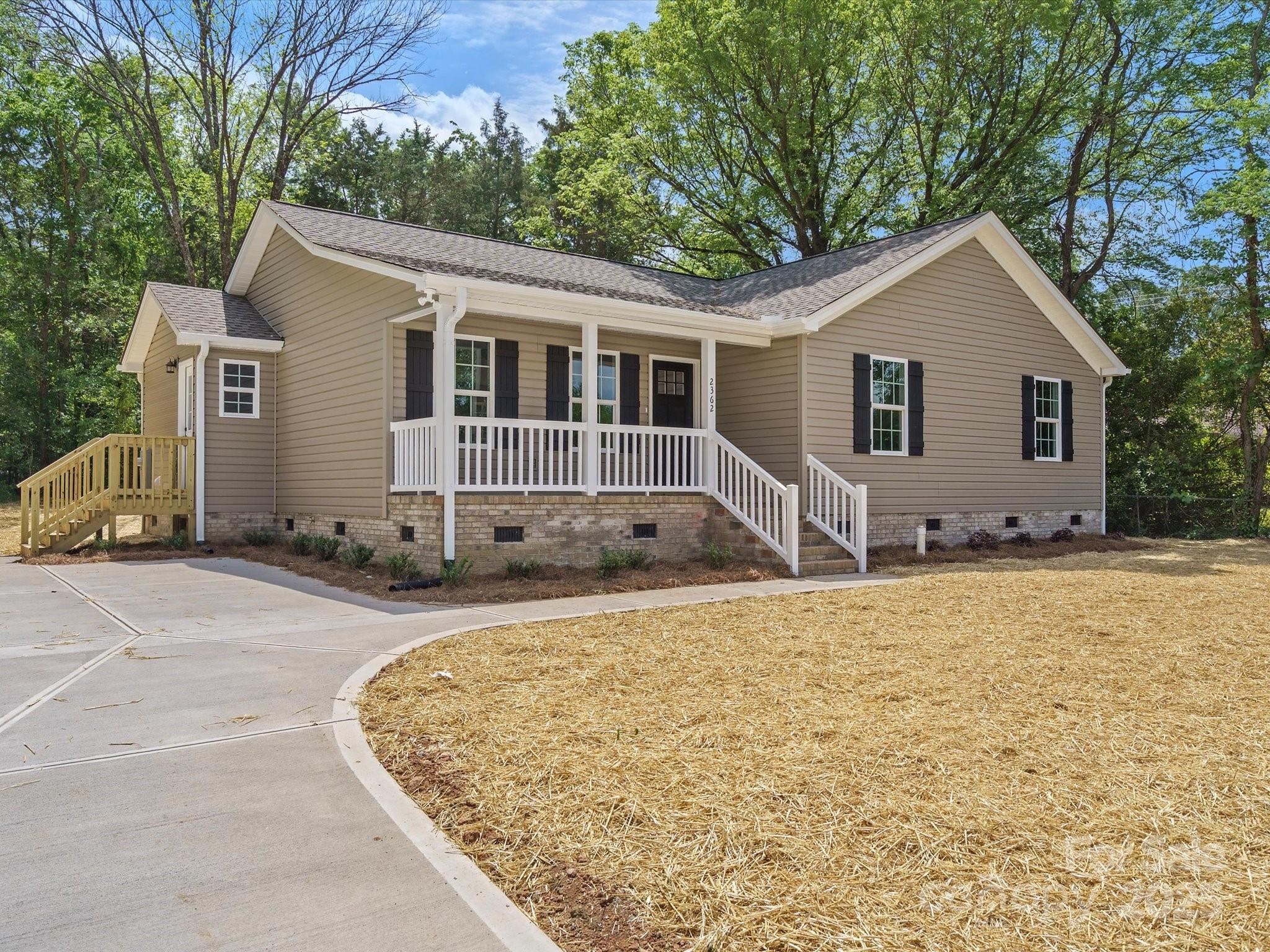 Real Estate Main Image