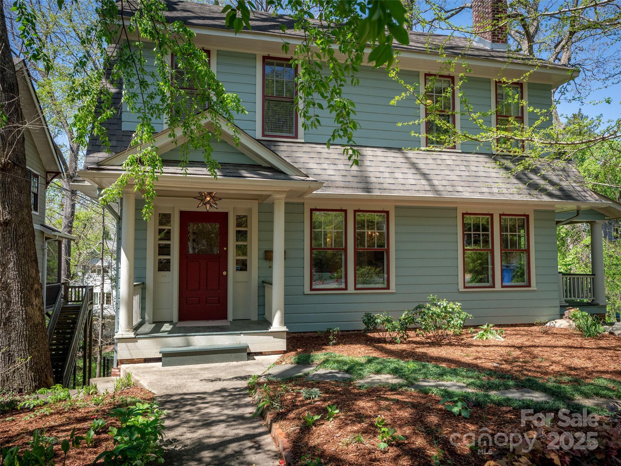 27 Westover Drive Property Photo 1