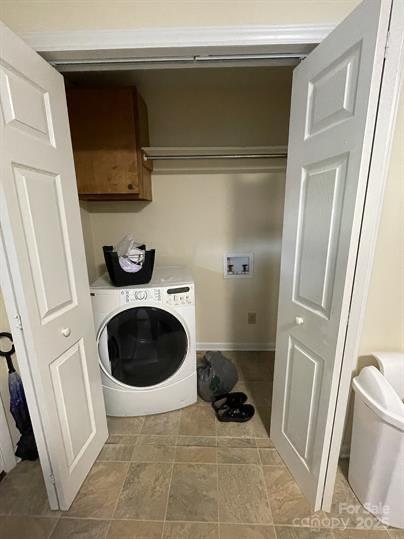 230 Park Lane Property Photo 8