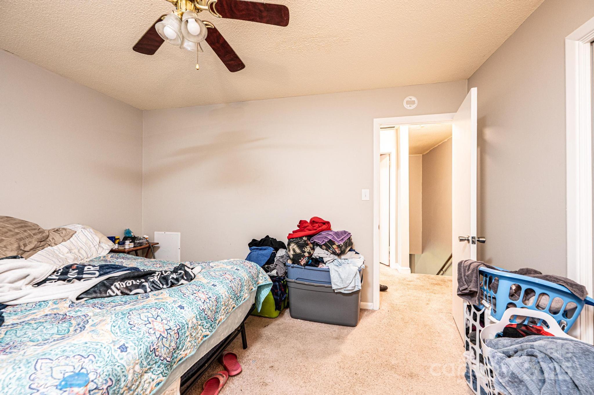 230 Park Lane Property Photo 19
