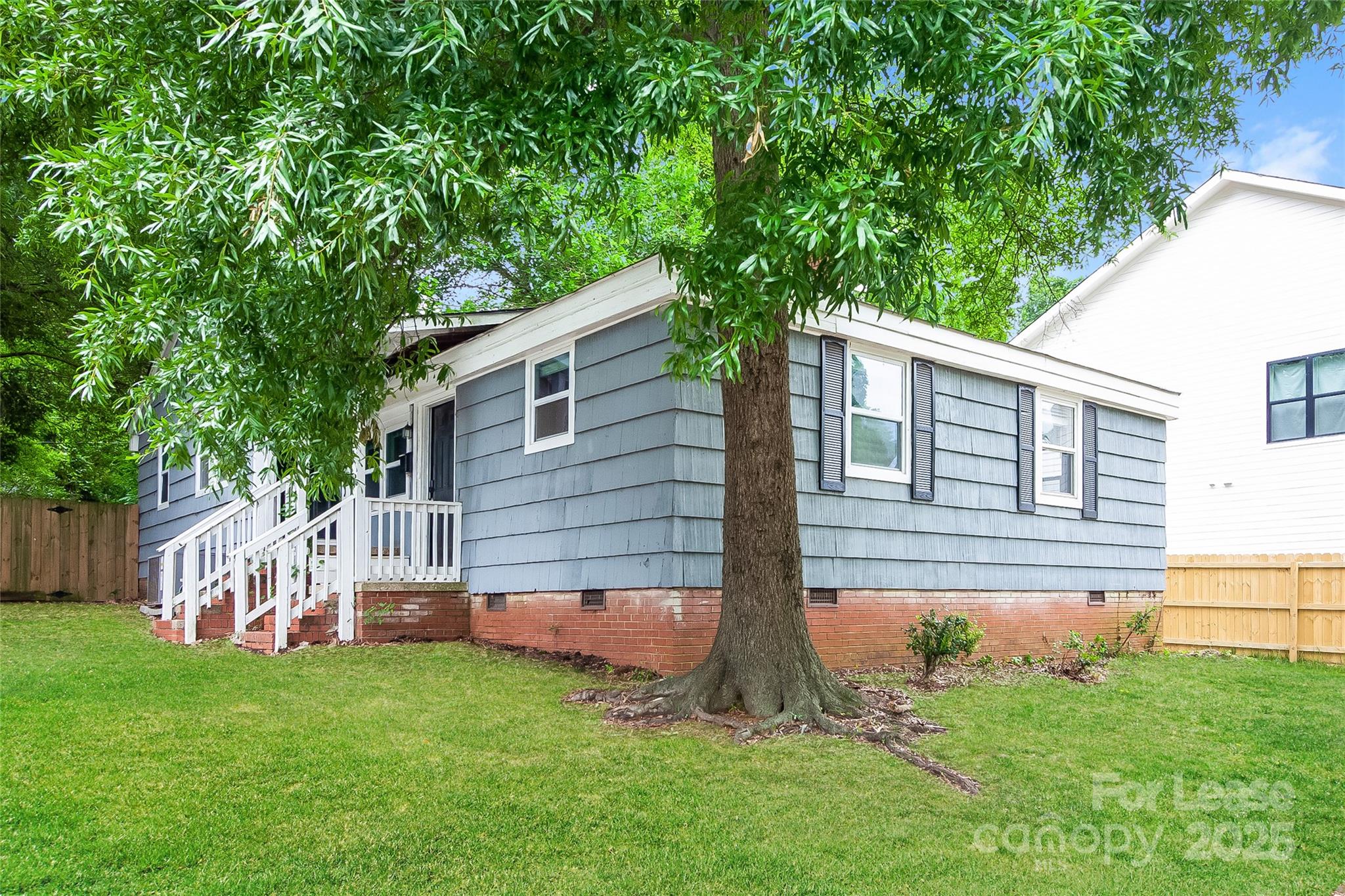 2327 Marlowe Avenue Property Photo