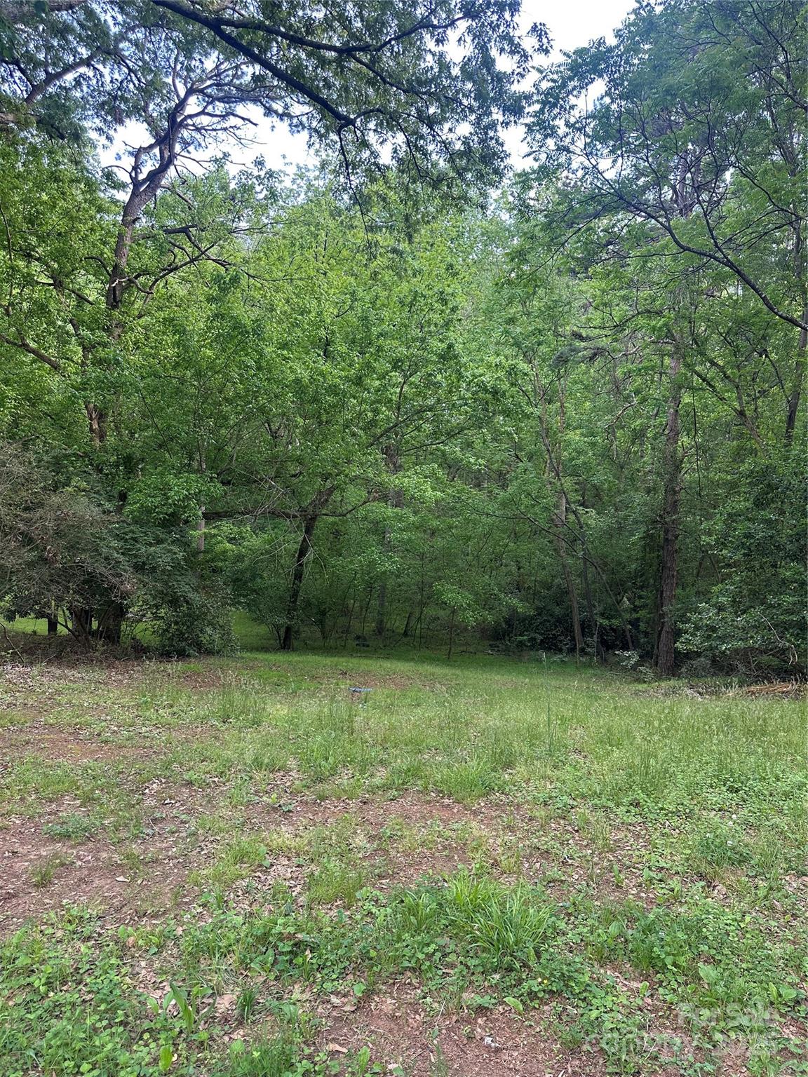 406 Floyd Street Property Photo 3