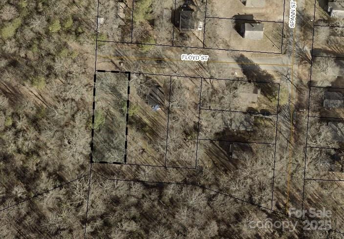 406 Floyd Street Property Photo 4